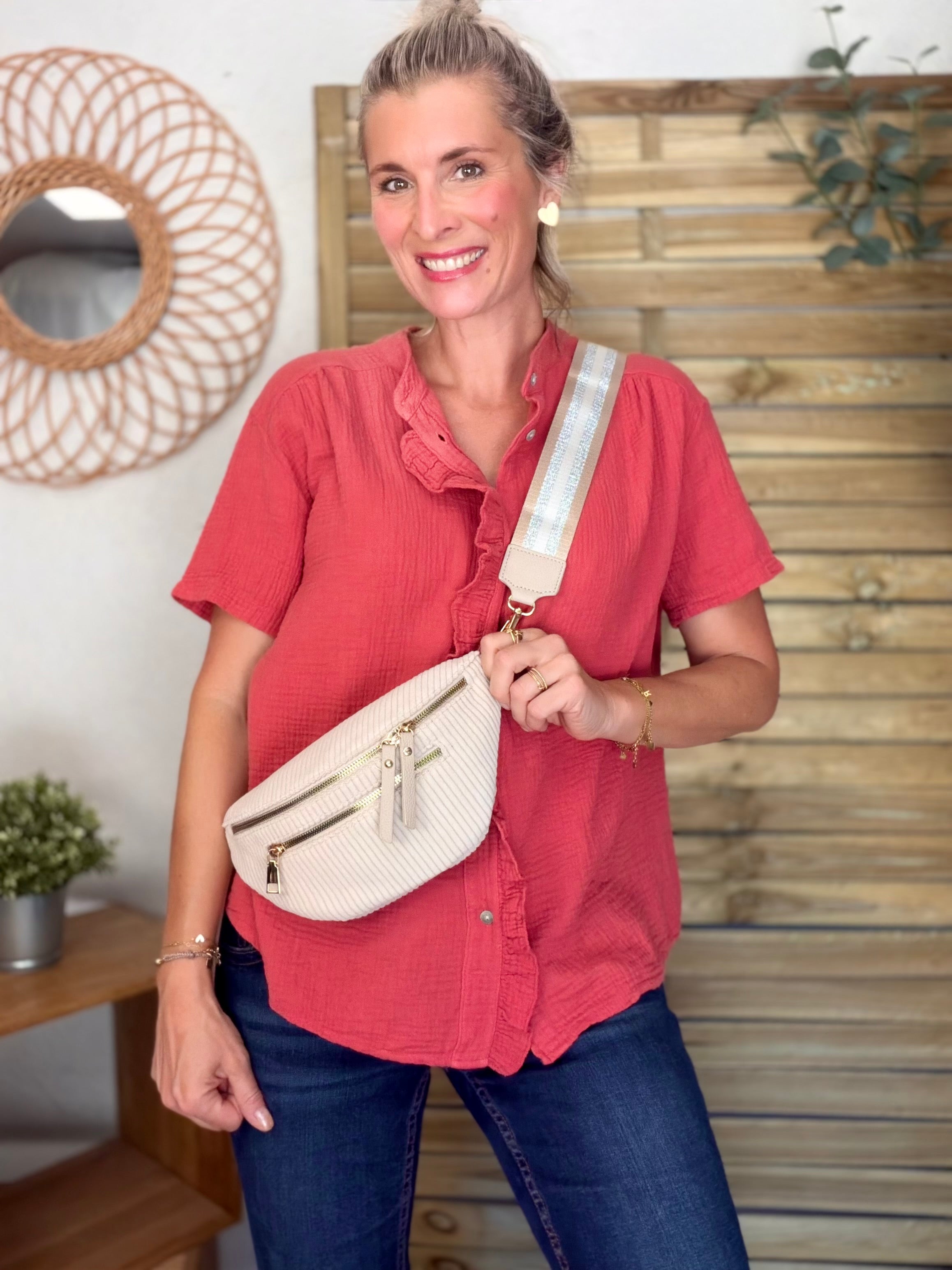 Sac banane en velours côtelé 2 zips et sangle fantaisie - CHARLY Beige clair