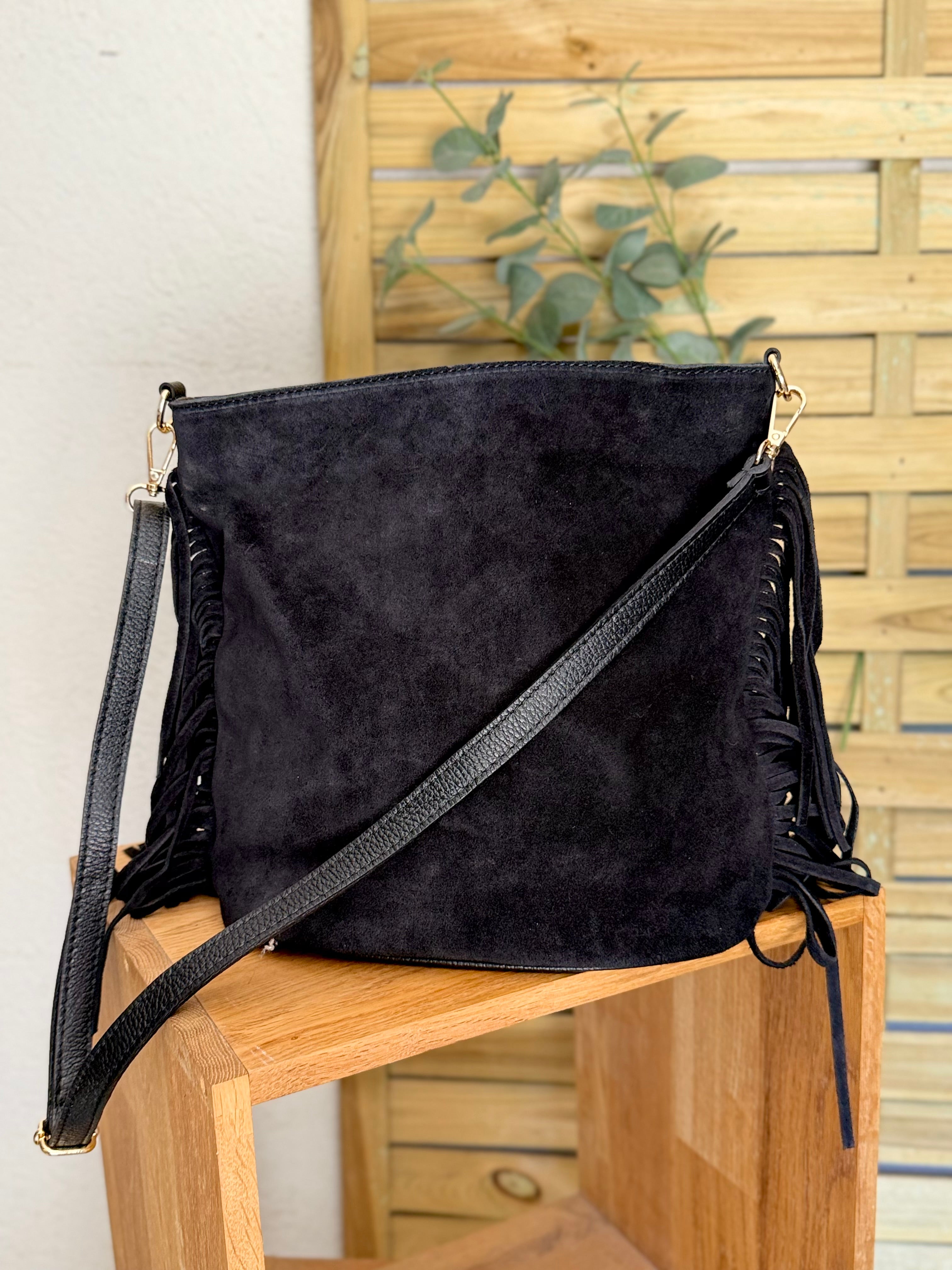 Sac seau en cuir daim avec franges KYLIE - Noir