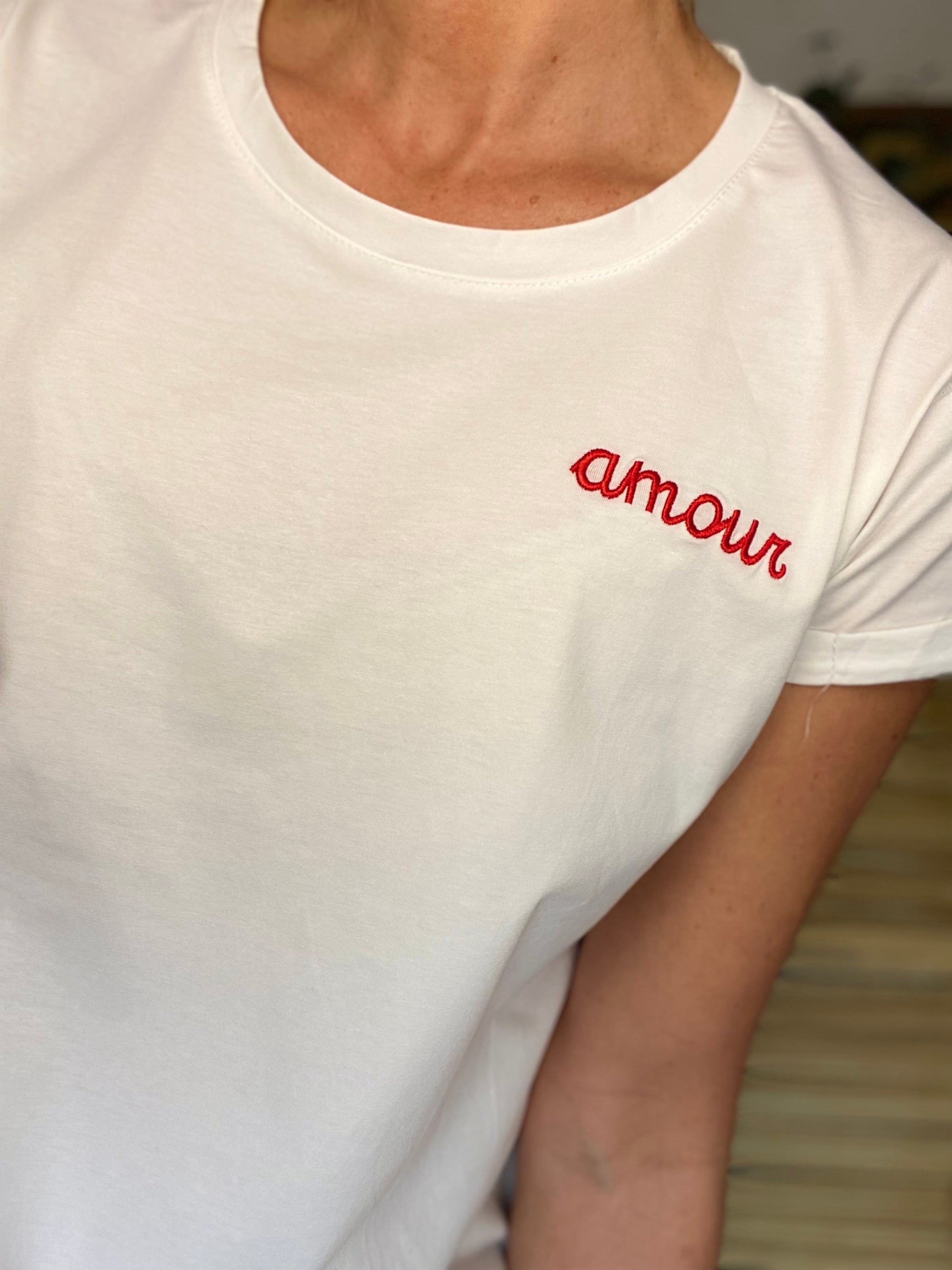 Tee shirt Écru amour brodé Rouge - MARIA