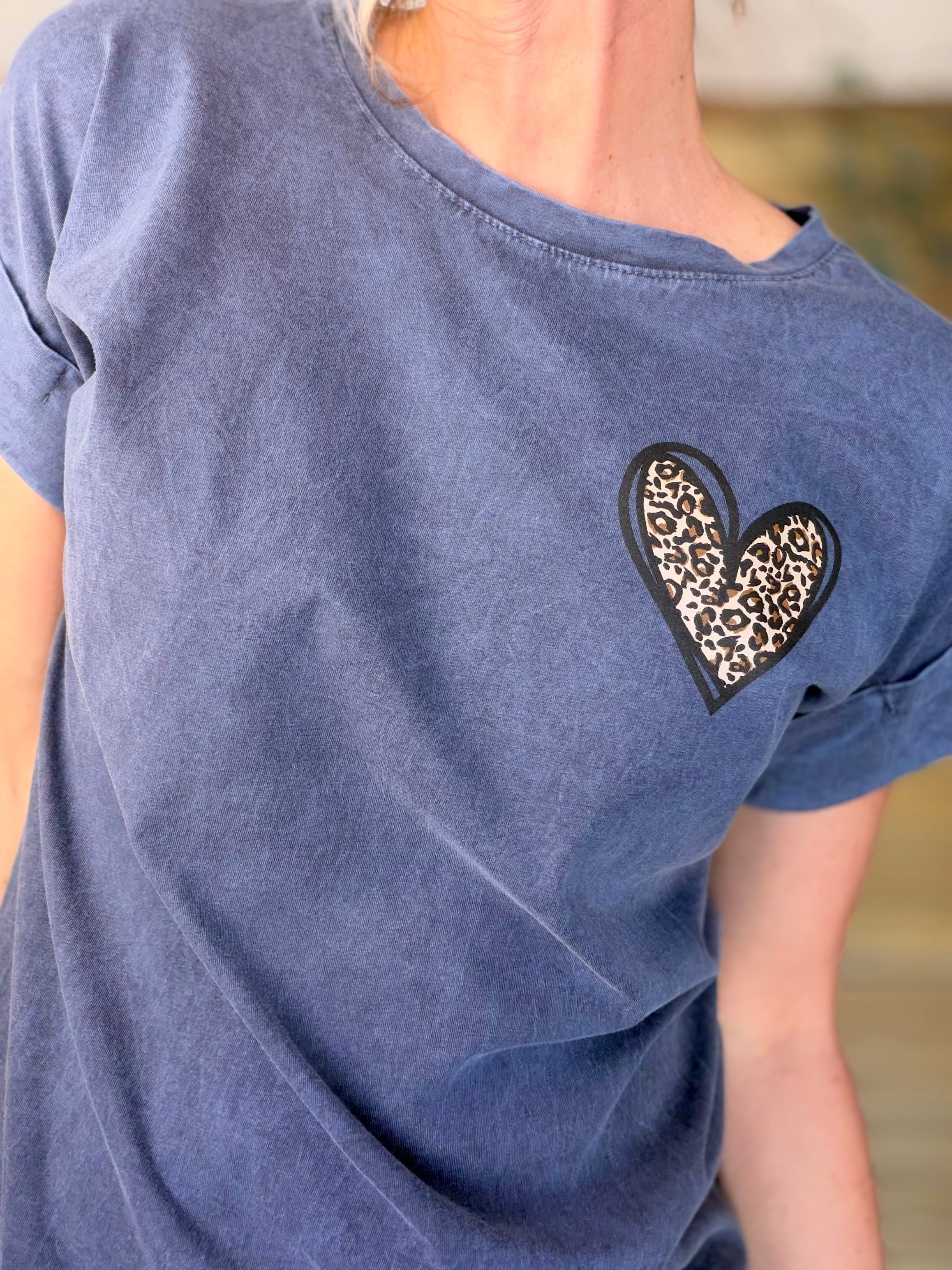 Tee shirt col V Cœur Léo PALOMA Gris délavé