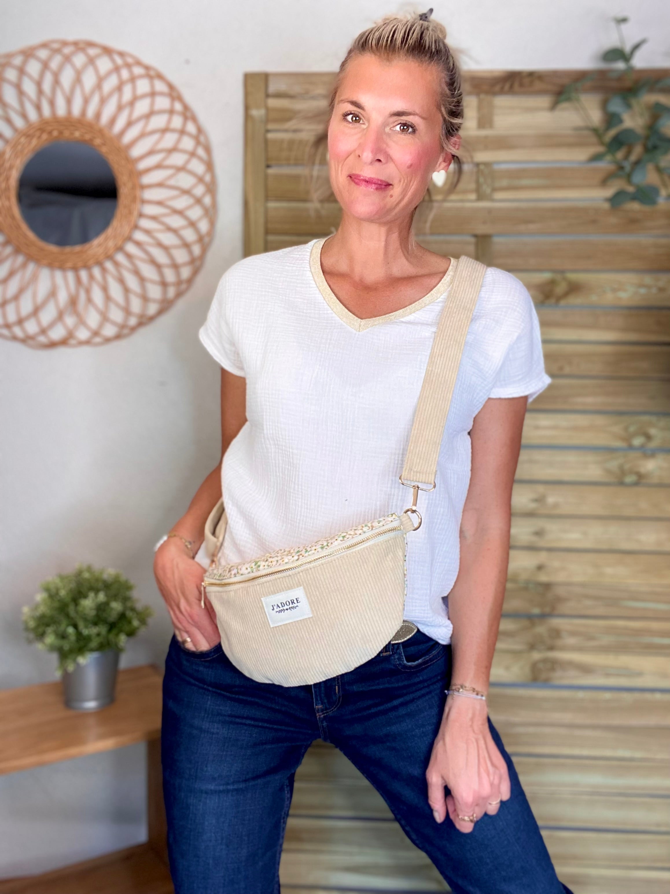 Sac banane «J’adore» Velours et Liberty - LESLIE - Beige