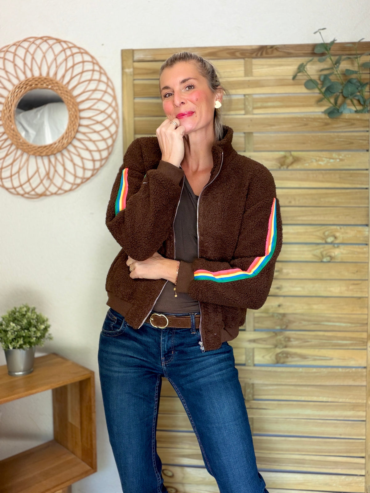 Veste Sherpa zippée bandes Arc-en-ciel CORALIE Chocolat 🌈