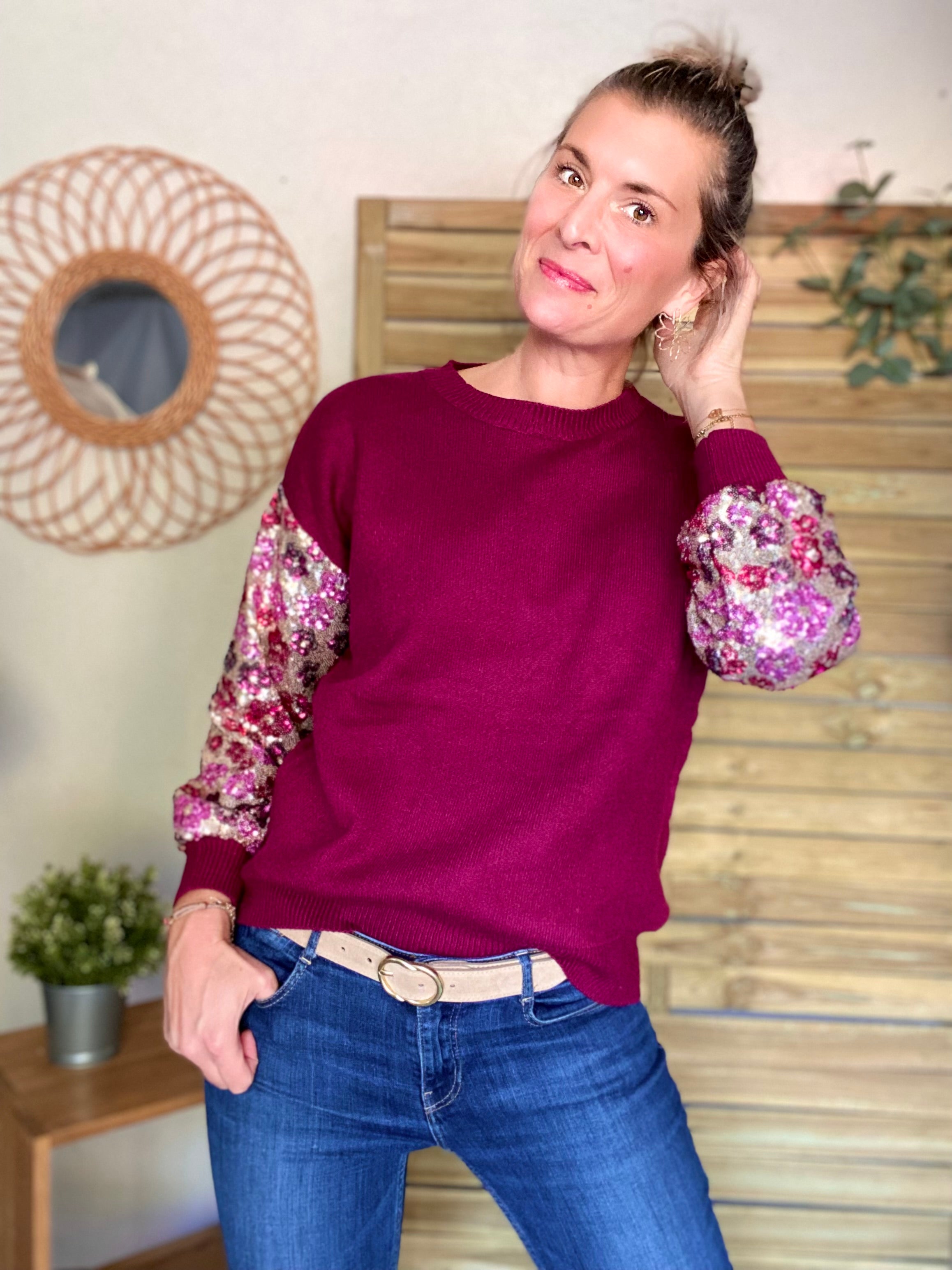 Pull ANDRÉA avec manches à sequins motif fleurs - Bordeaux