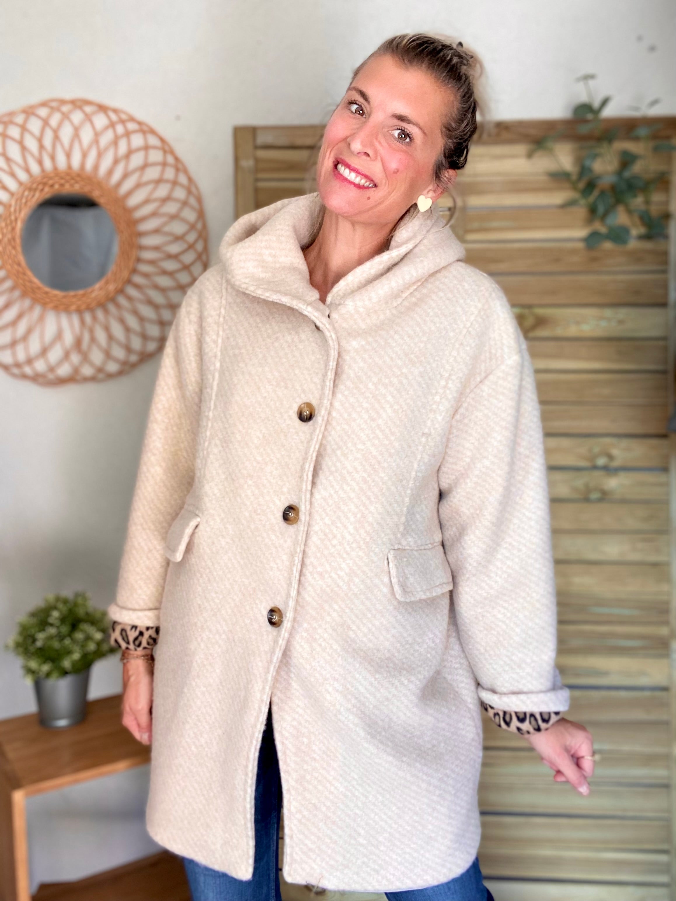 Manteau laine AGATHE avec détails Léo (étoile capuche) - Beige