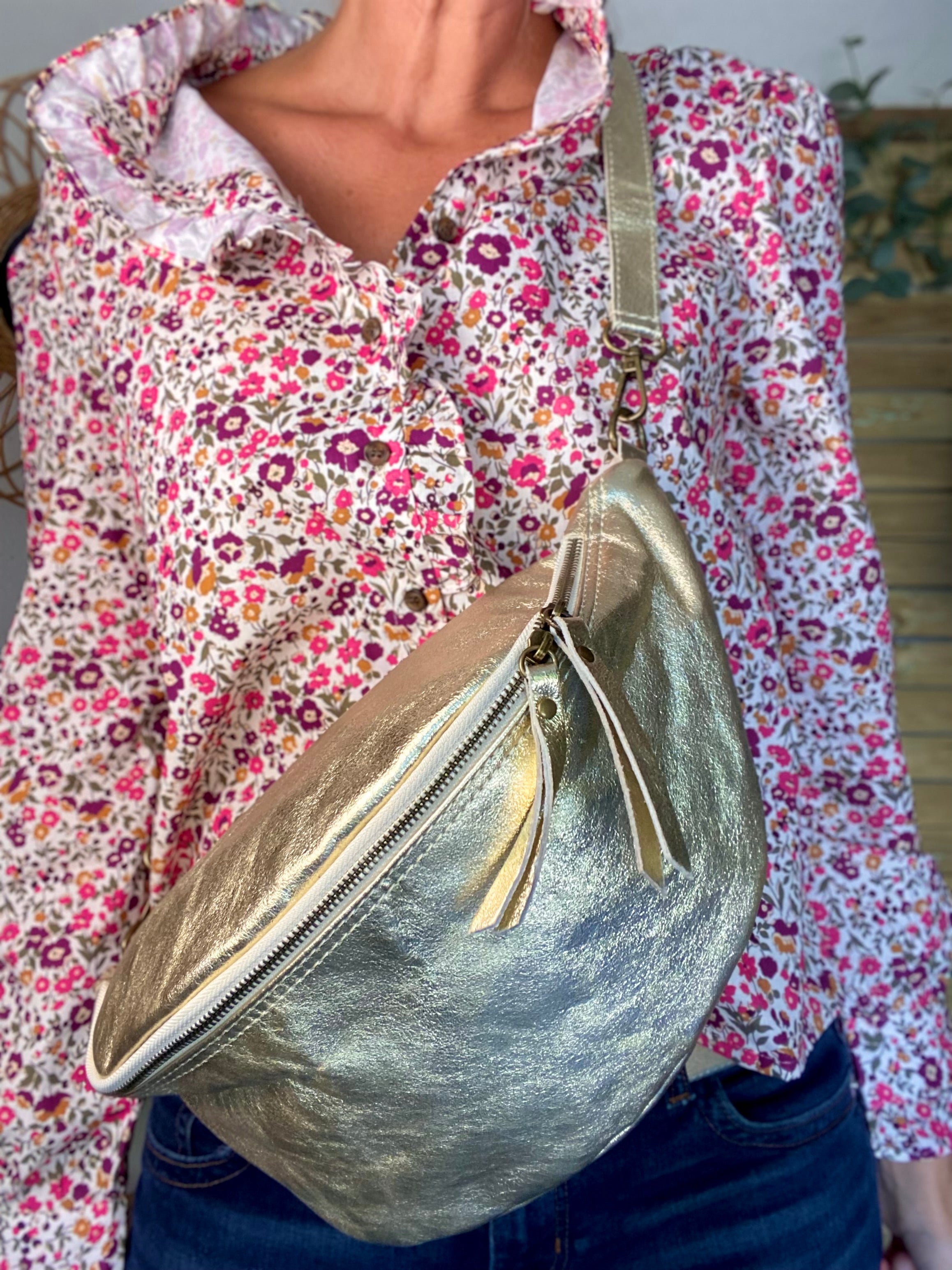 Sac banane XL en cuir - JANE - Doré