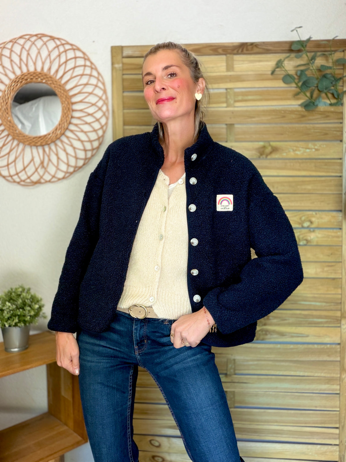 Veste Sherpa boutonnée écusson Arc-en-ciel ÉNORA Bleu marine