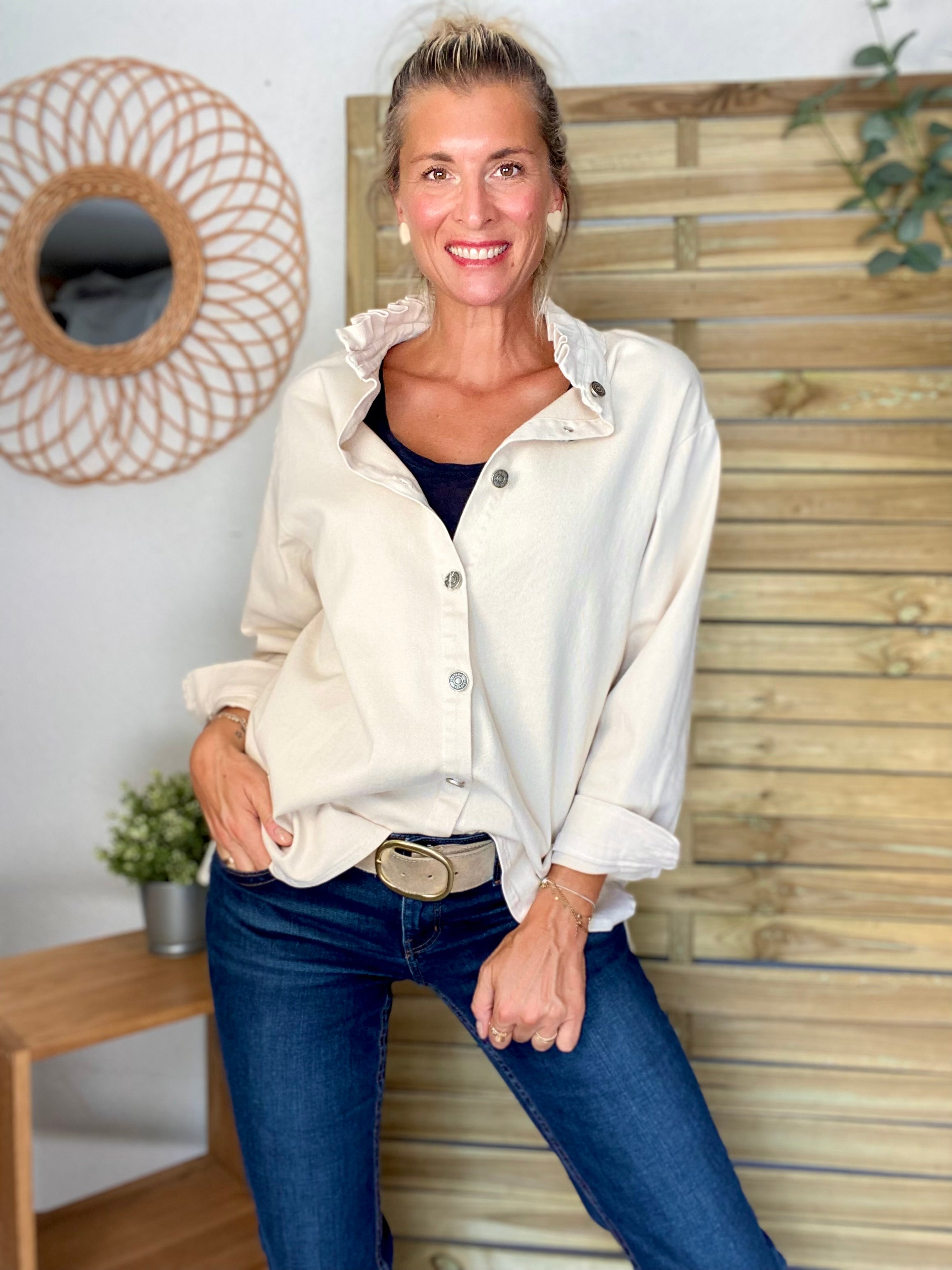 Veste / Chemise en coton, col victorien volanté Beige clair LISON