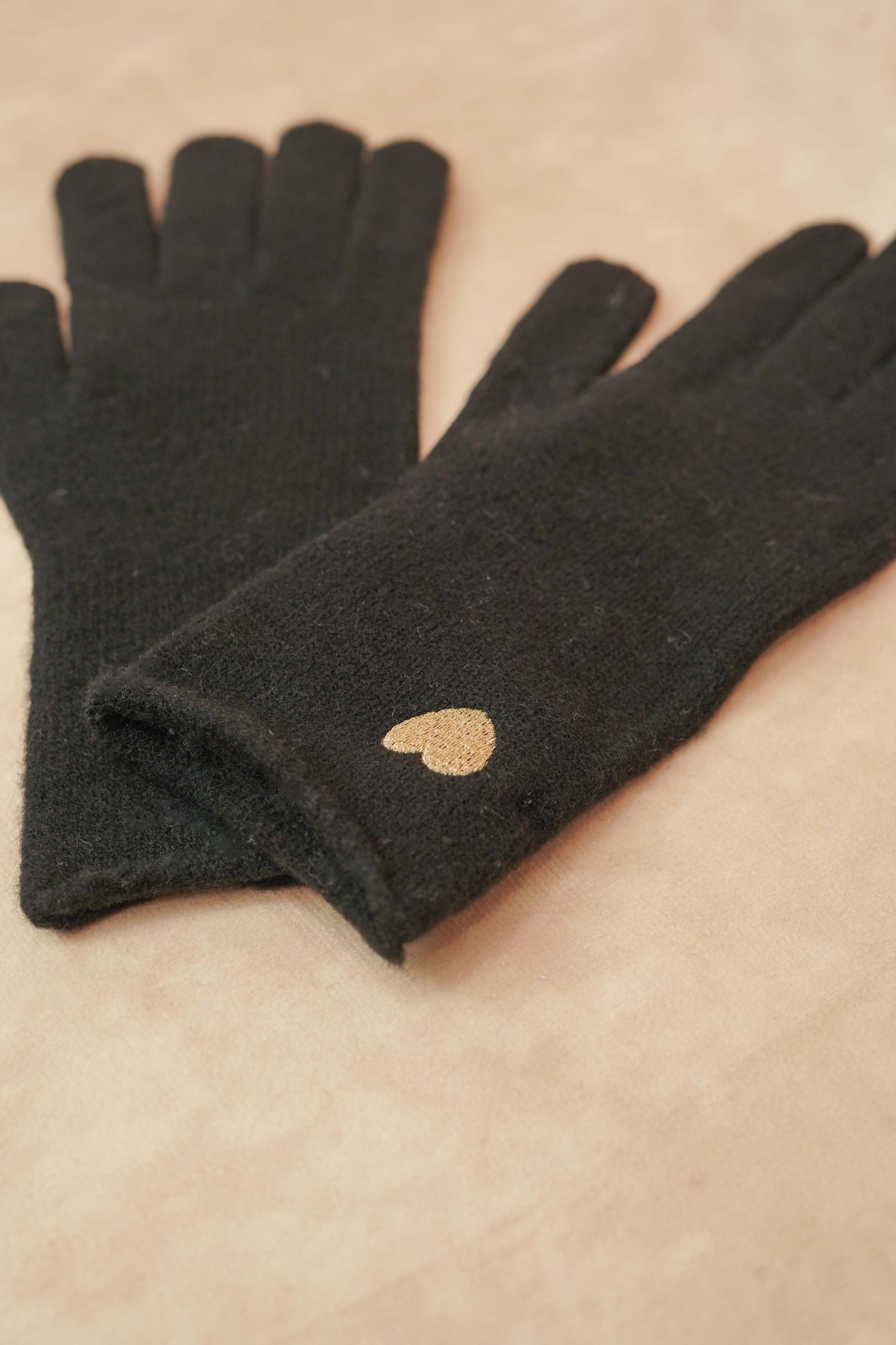 Gants CHLOÉ avec coeur doré brodé 💛 et ouverture index et pouce 👌🏼