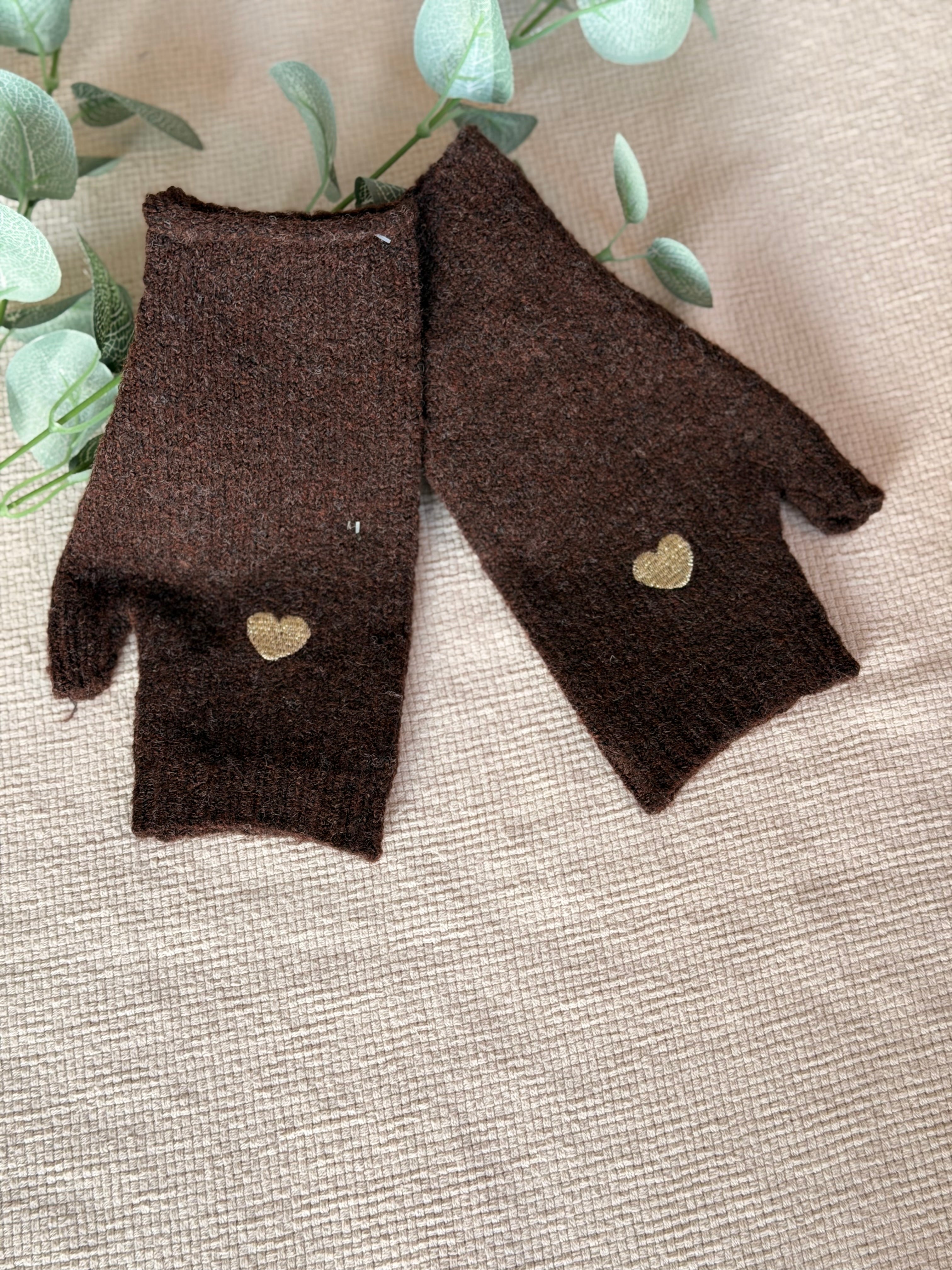 Mitaines CLARISSE avec coeur brodé 💛❤️