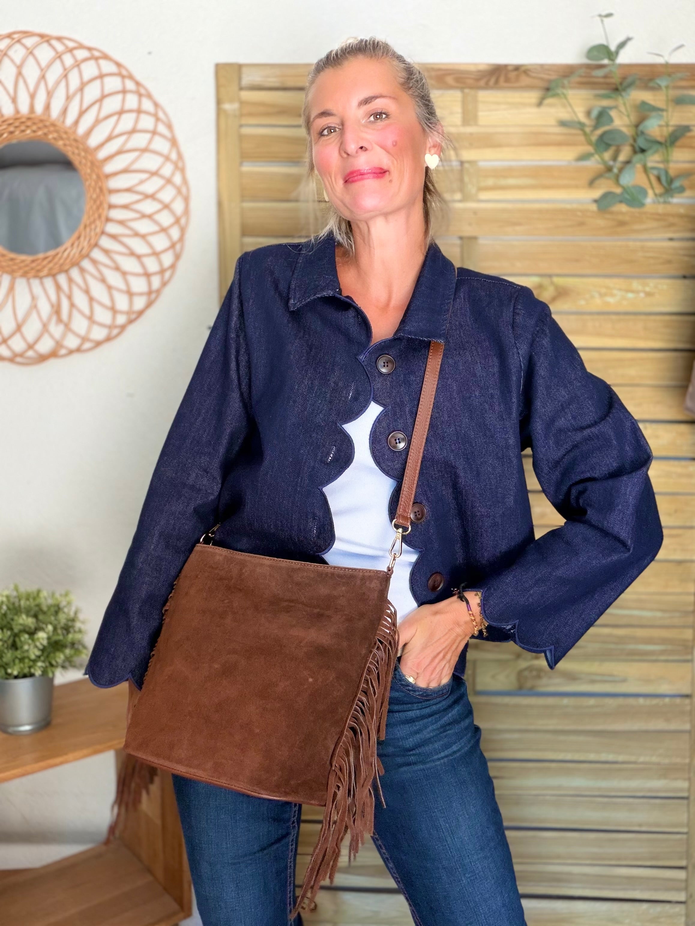 Veste courte à bords festonnés en denim CALISTE - Bleu brut