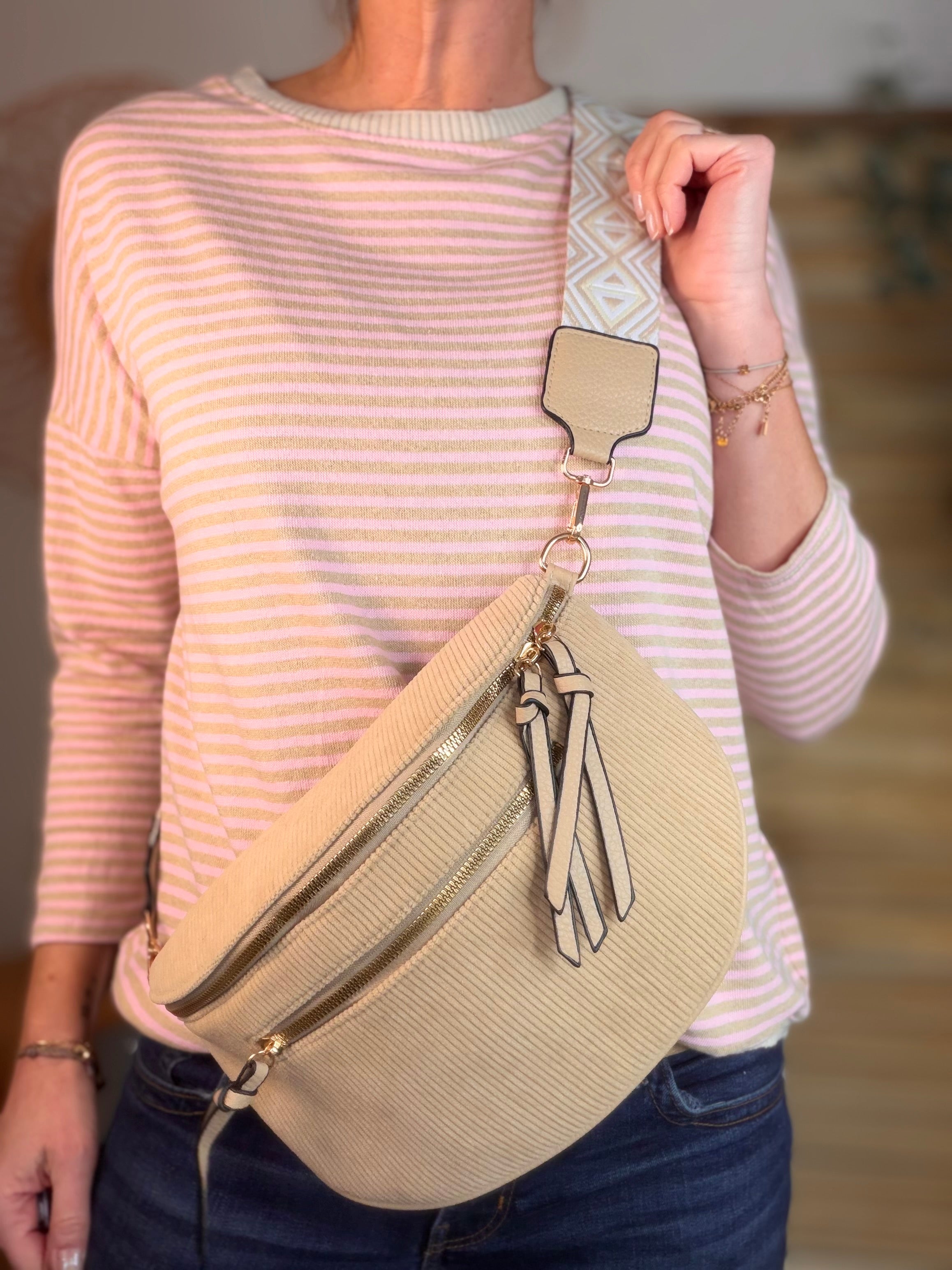 Sac banane en velours côtelé, sangle fantaisie - KATY - Camel clair