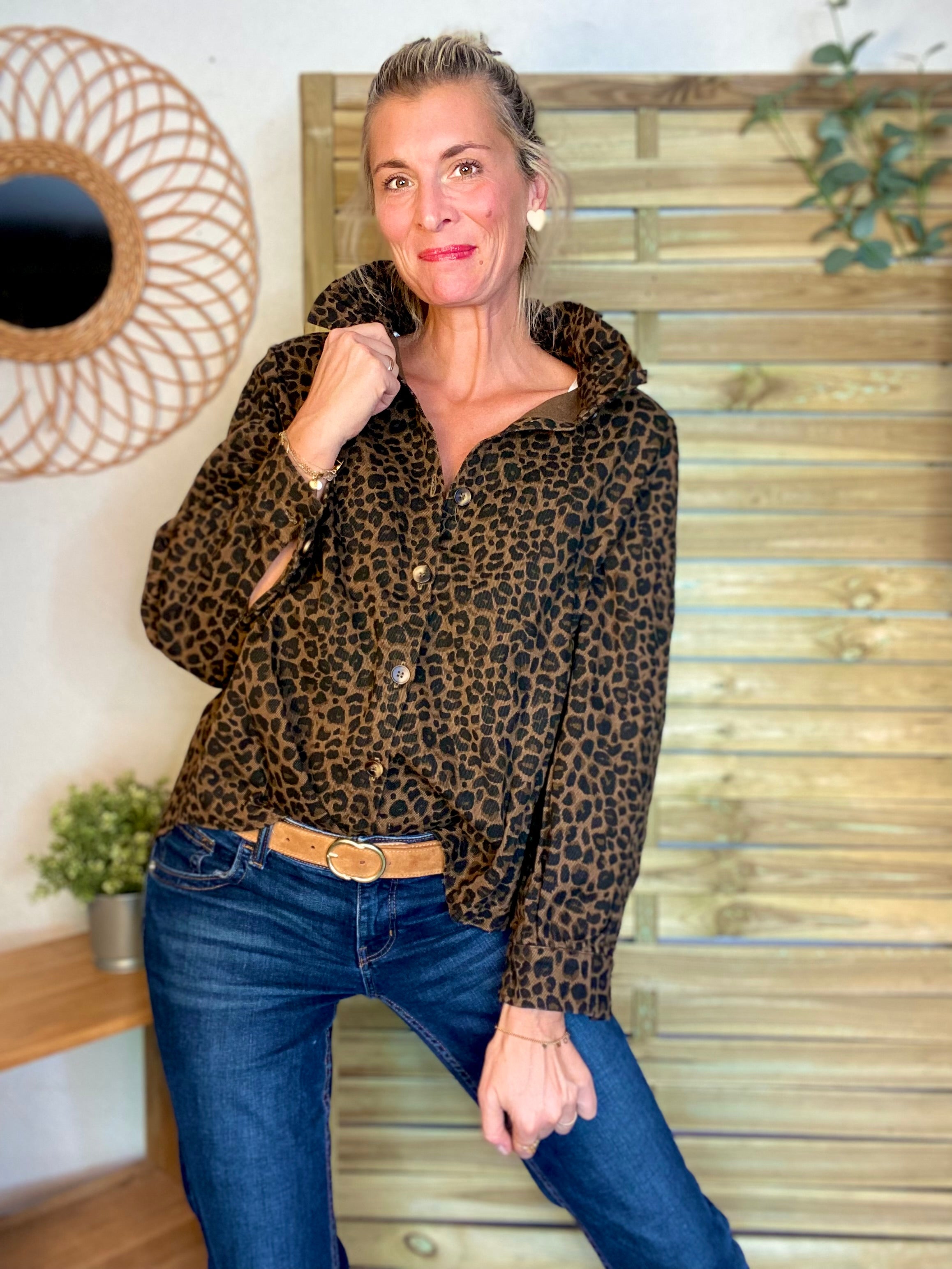 Veste / Chemise en coton, col victorien volanté LISA - Léo 🐆