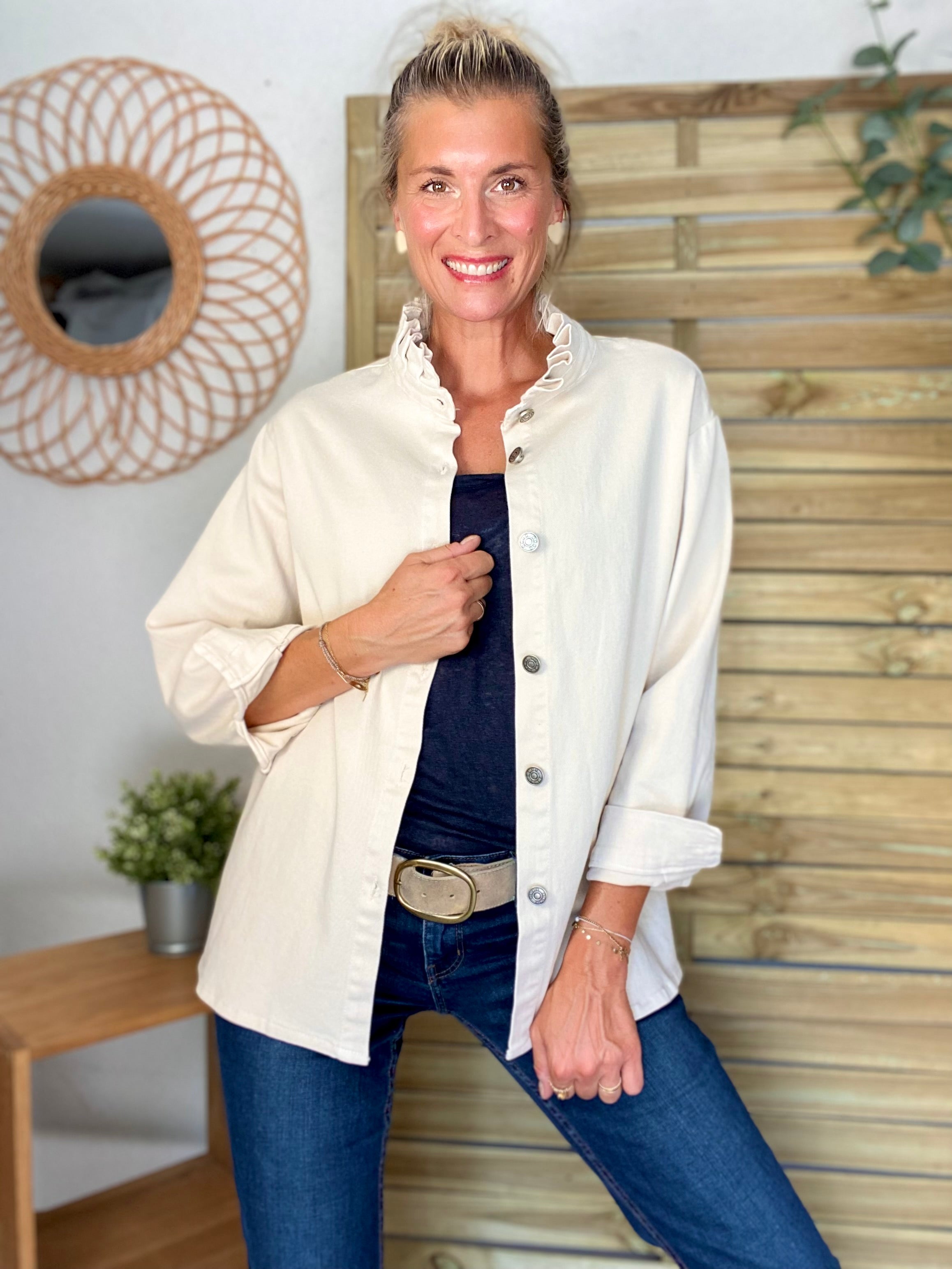 Veste / Chemise en coton, col victorien volanté Beige clair LISON