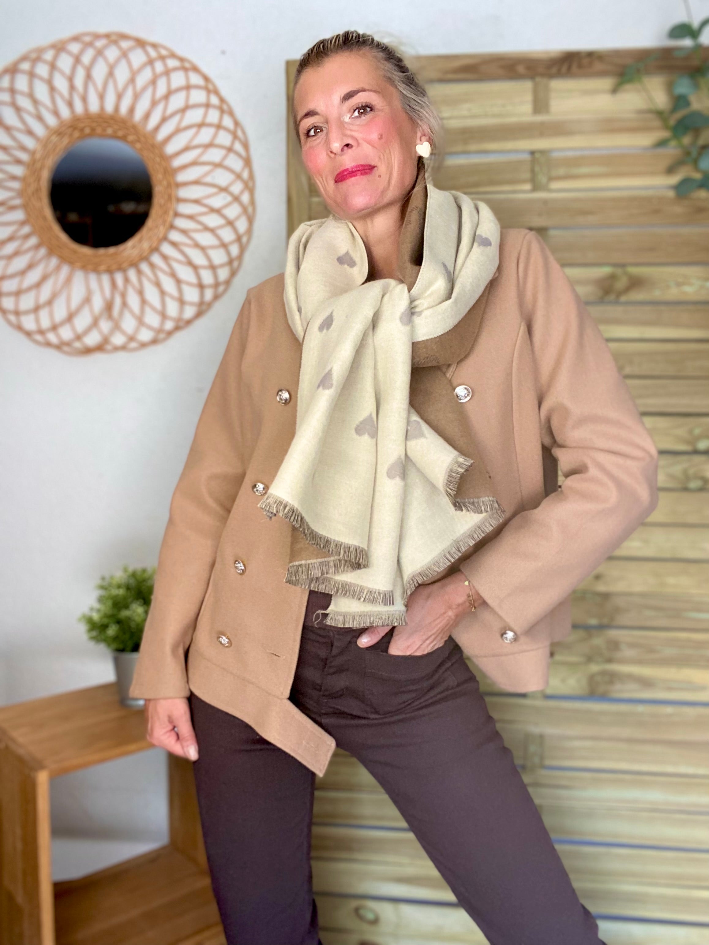 Écharpe douce gros Coeurs PAULETTE - Beige 🩶