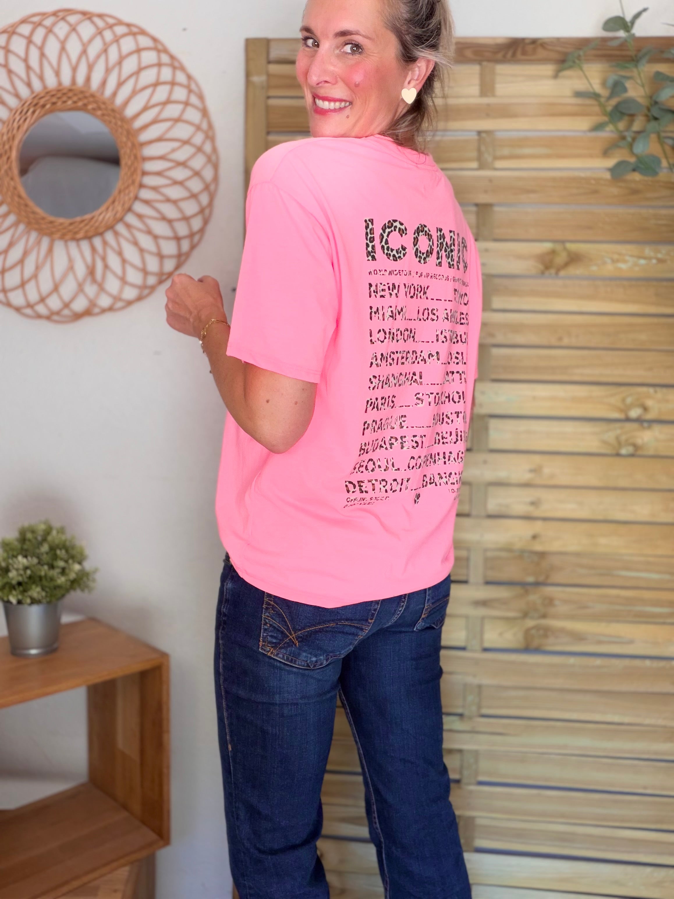 Tee shirt ICONIC Léo LÉONA Rose fluo
