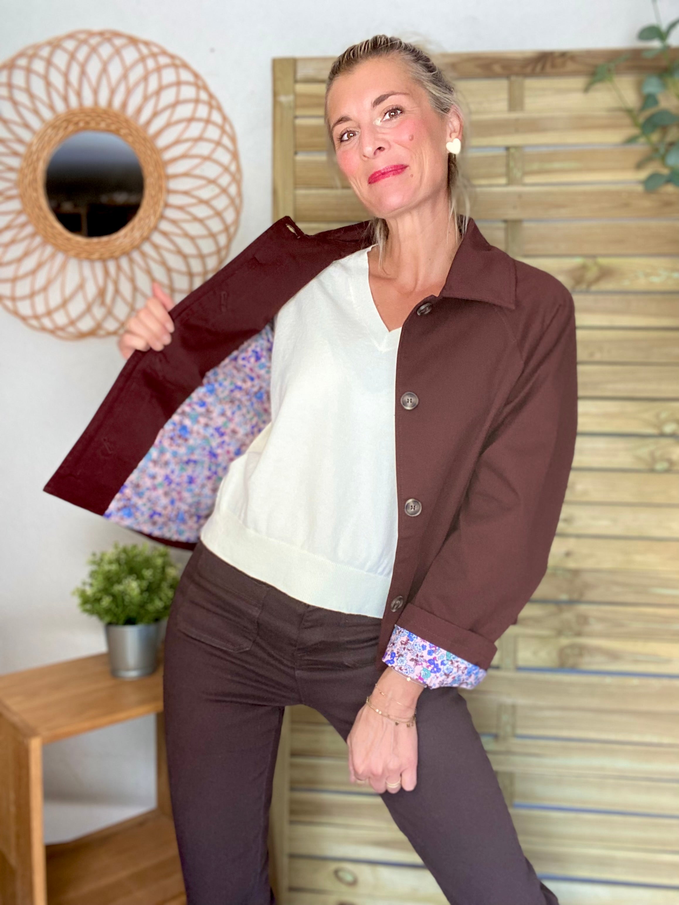 Veste Trench en coton bordeaux foncé avec Liberty - MAHAUT