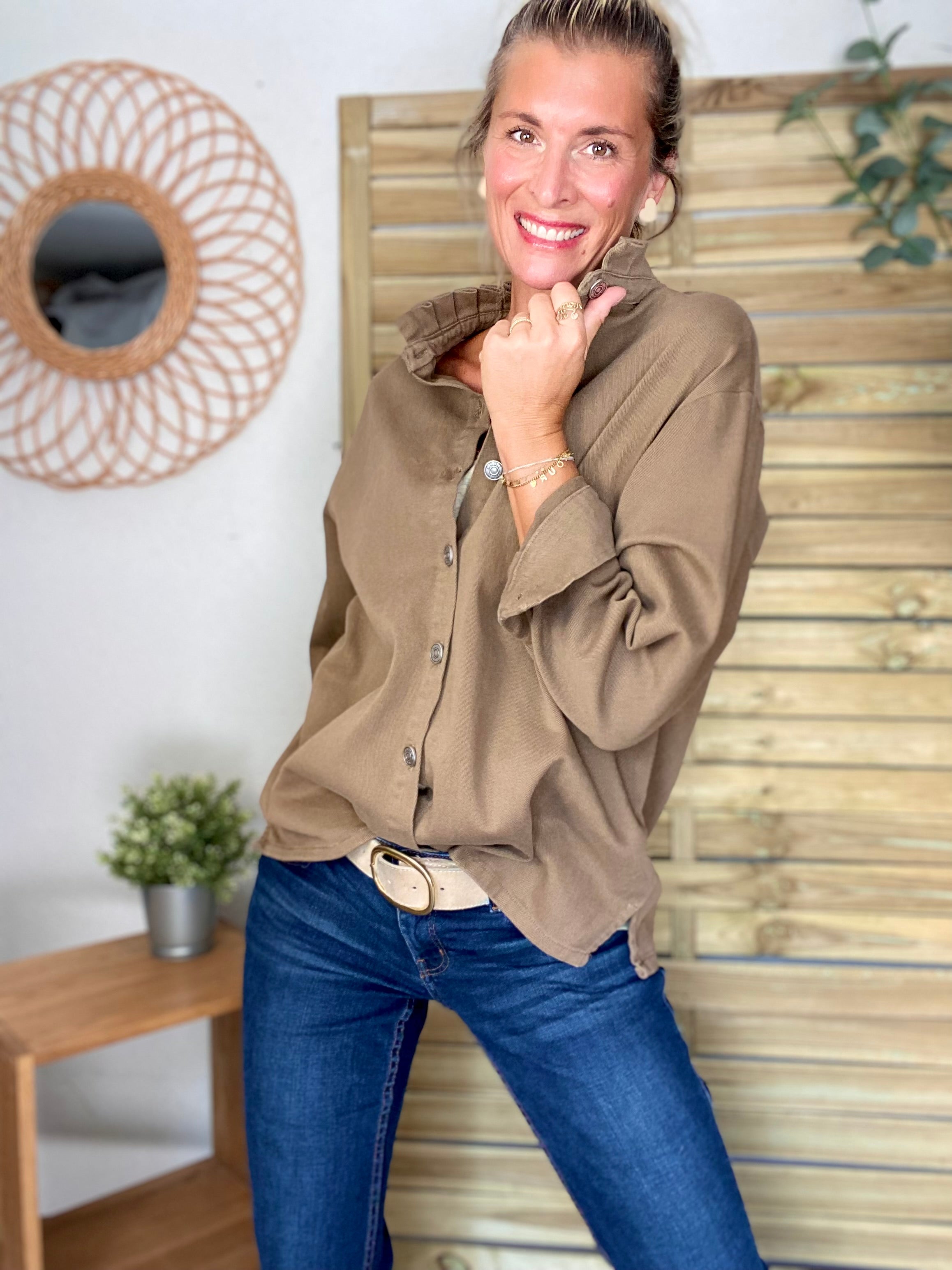 Veste / Chemise en coton, col volanté Camel foncé LISON