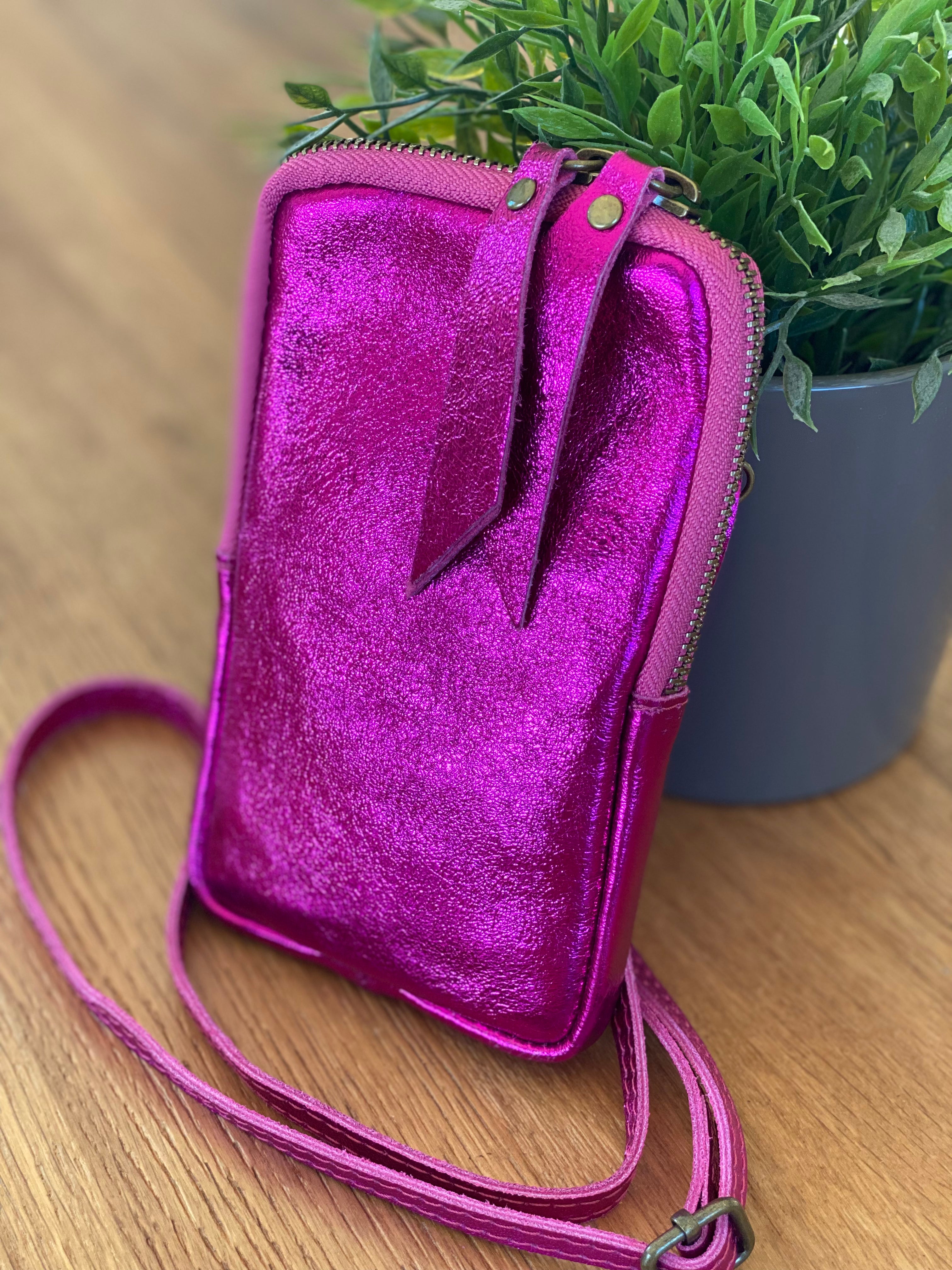 Pochette bandoulière pour téléphone en cuir irisé - STELLA - Fuschia (9 coloris)