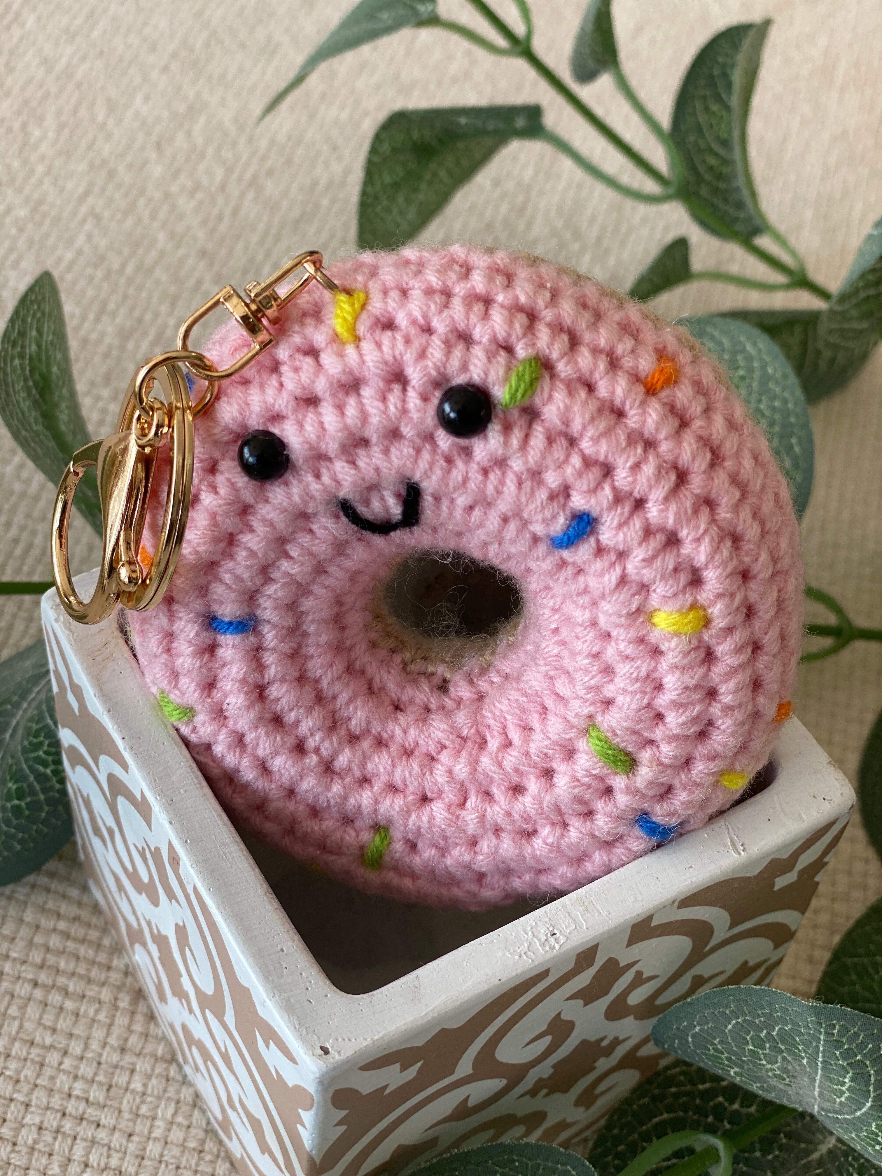 Porte-clefs Grigri en crochet ANATOLE