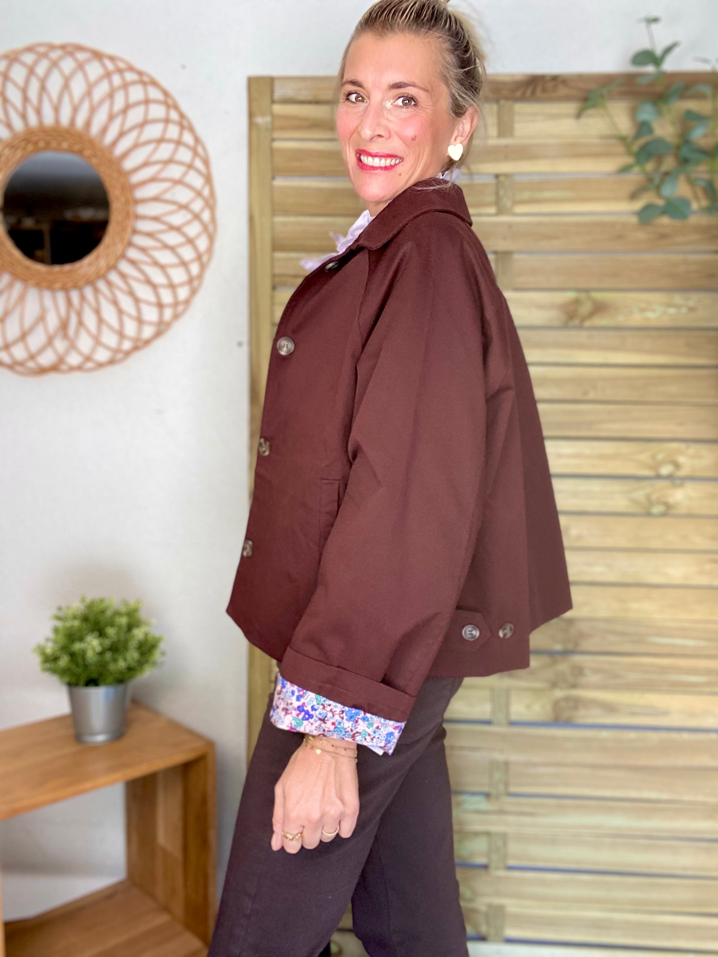 Veste Trench en coton bordeaux foncé avec Liberty - MAHAUT