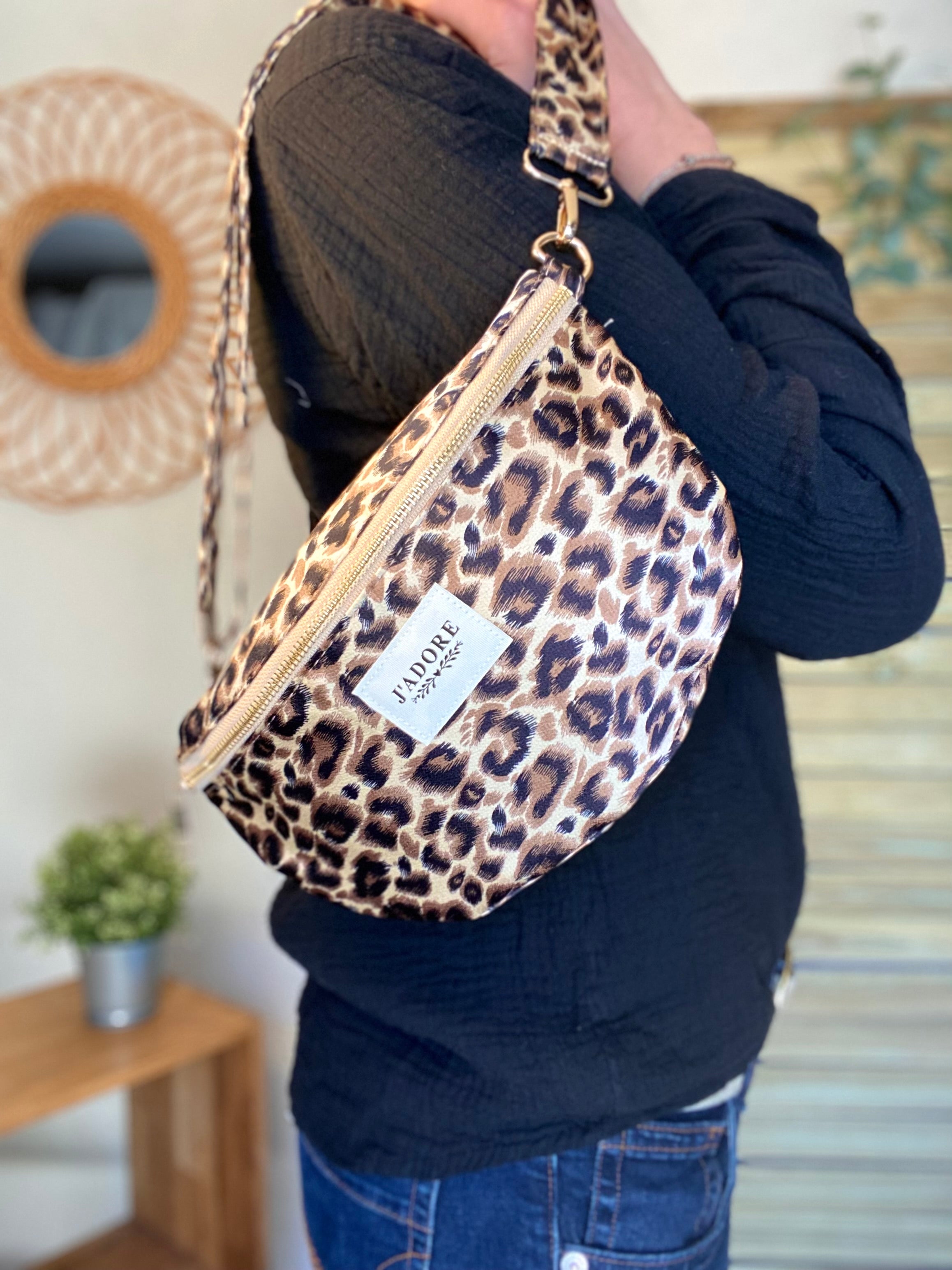 Sac banane L - BONNIE - Léo choco 🐆