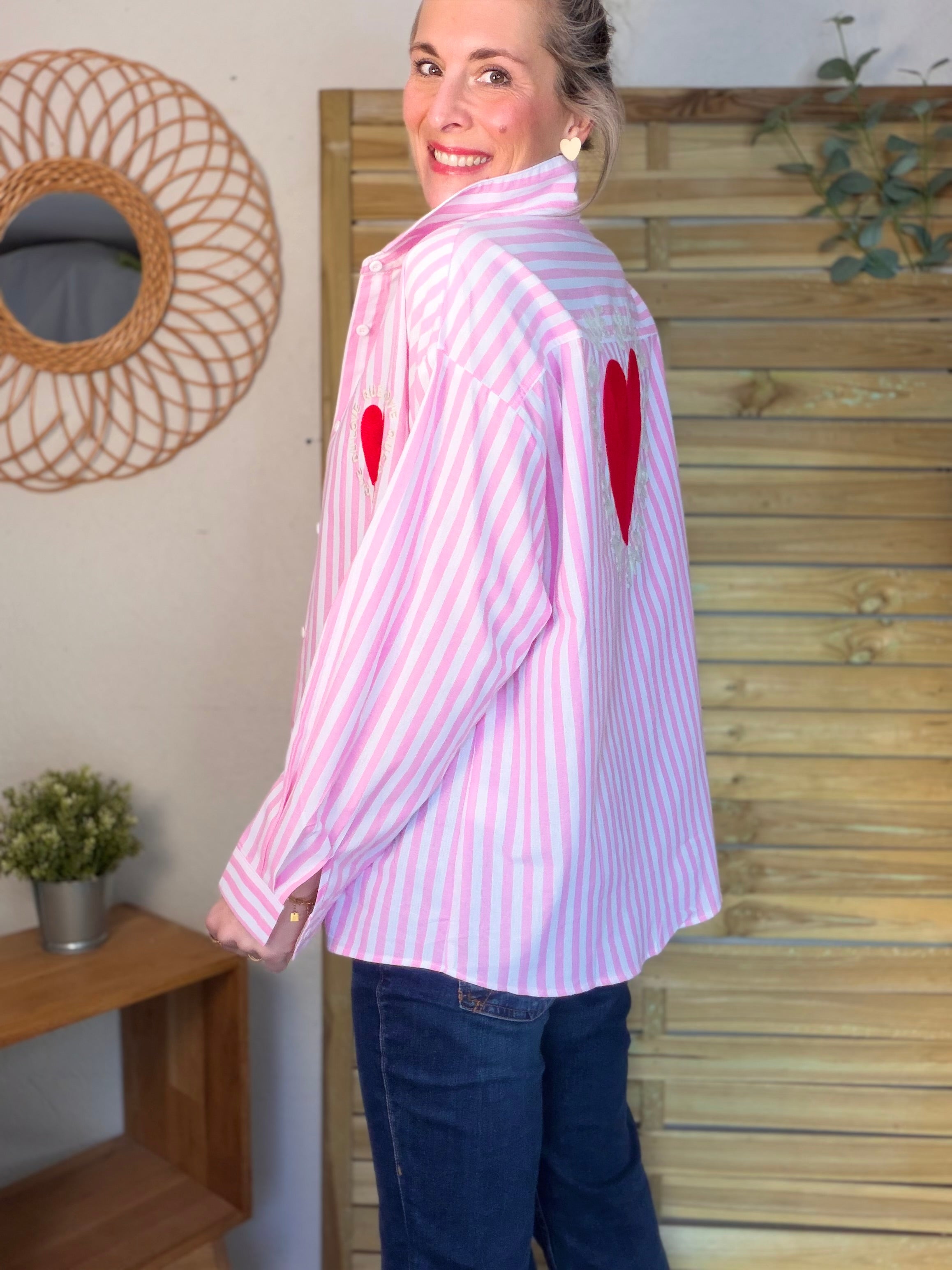 Chemise rose rayée brodée QUE DU LOVE ❤️ SERENA