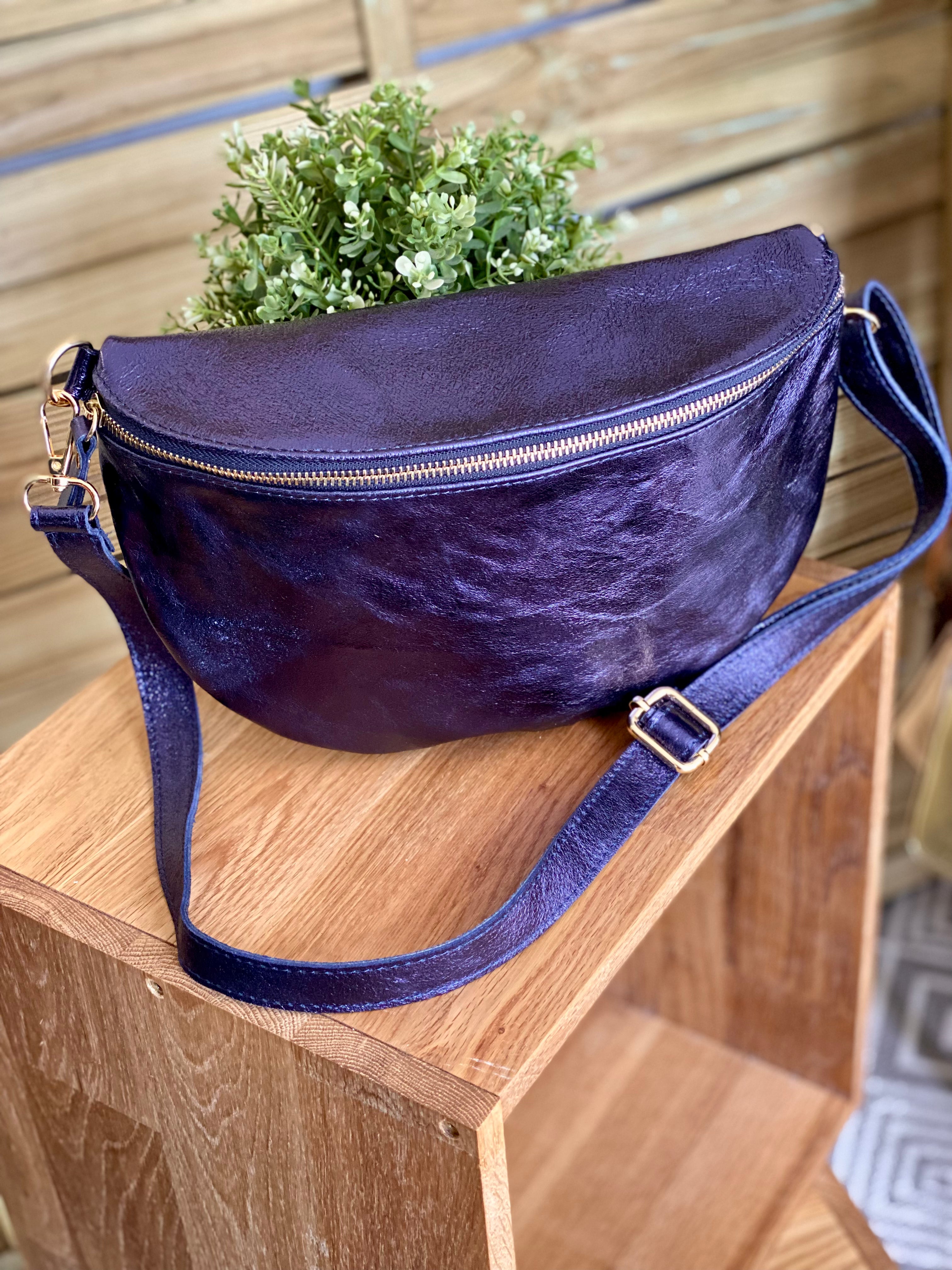 Sac banane XL en cuir irisé 30cm - JANIS - Bleu marine