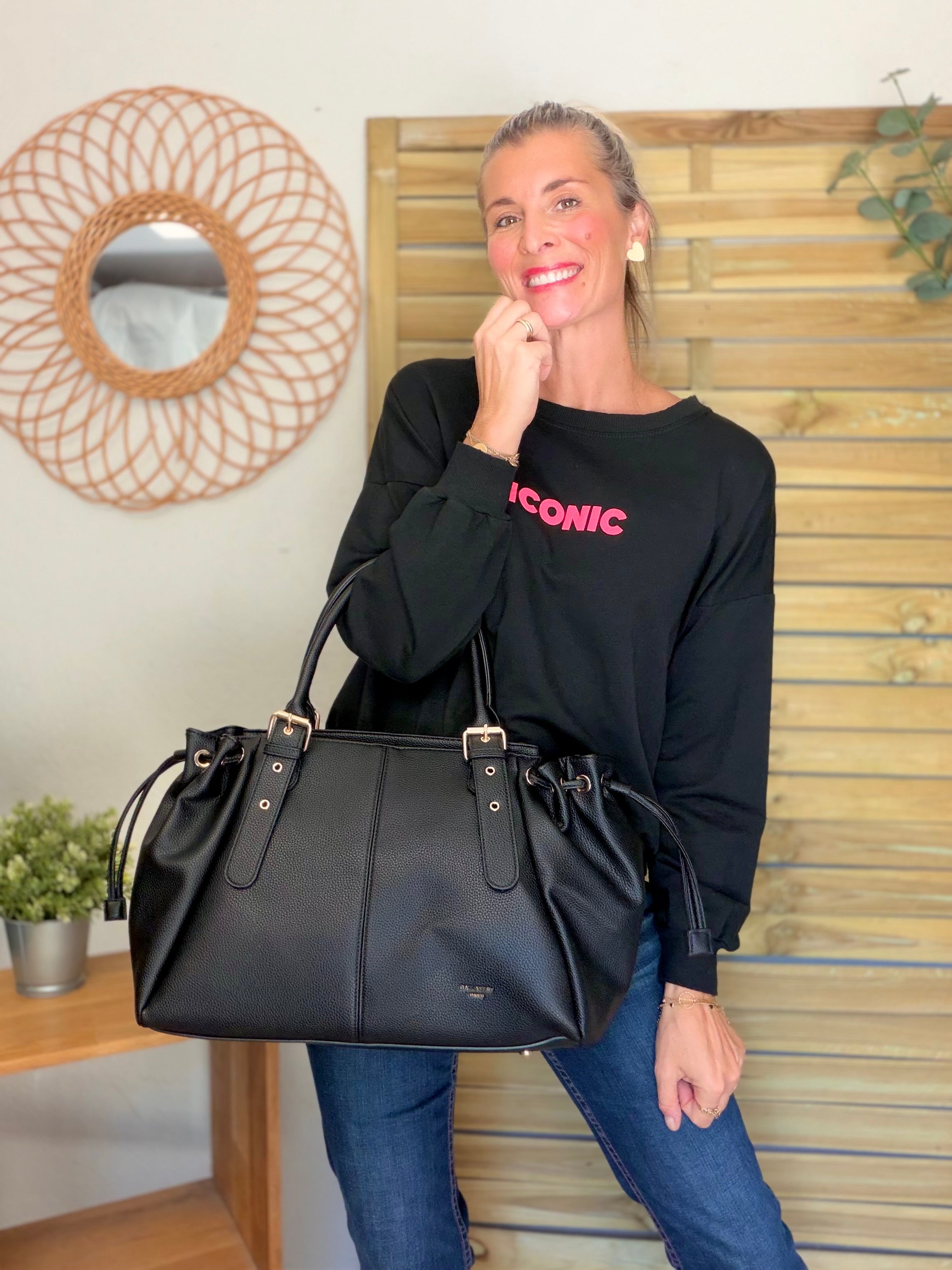 Sweat ICONIC léger 100% coton FAUSTINE Noir (taille 36 à 46)