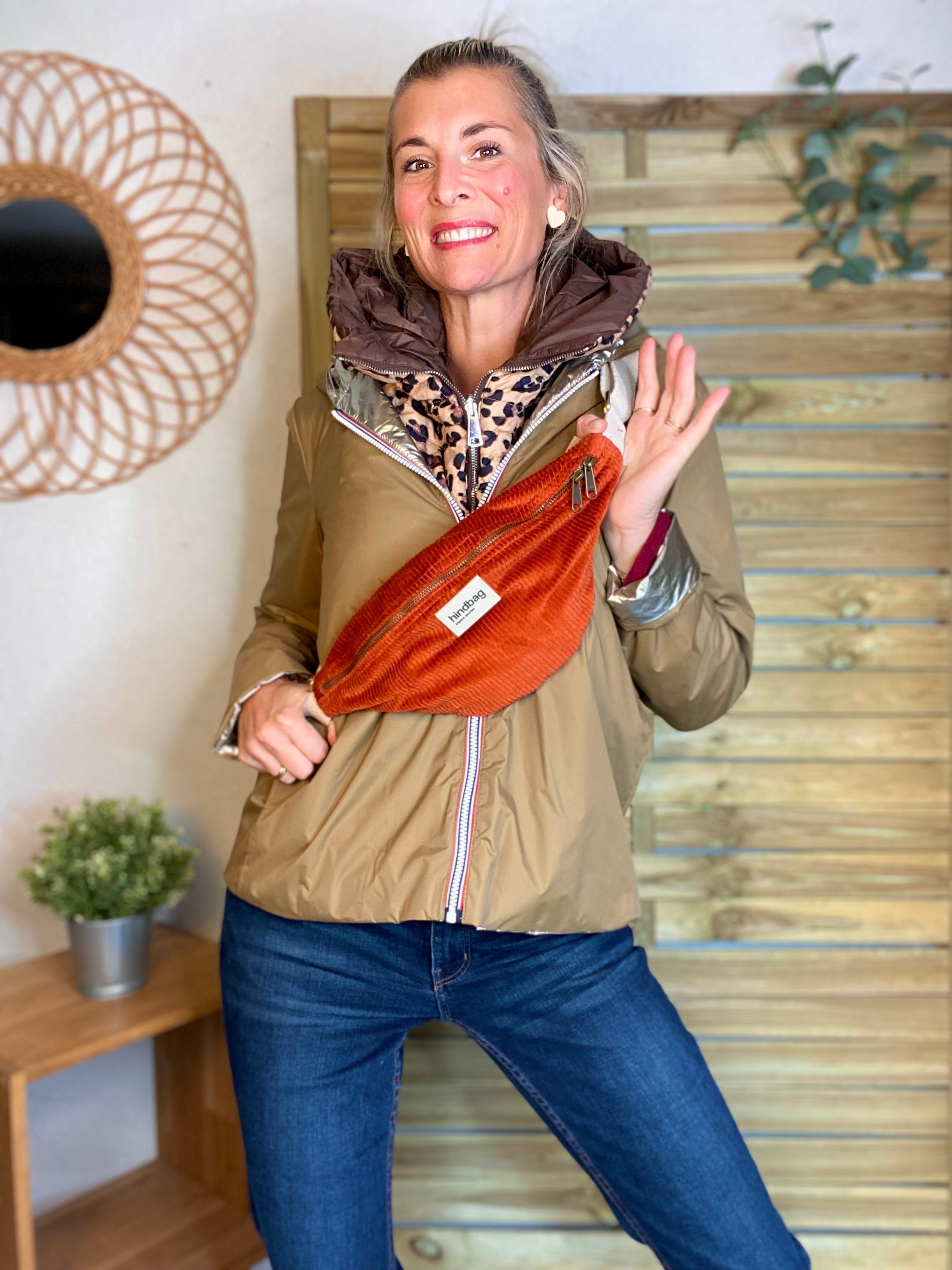 Sac banane HINDBAG Olivia Velours Brique