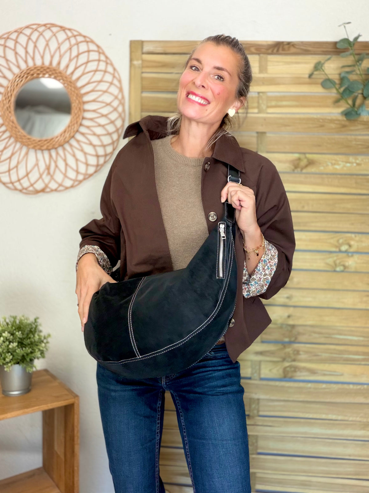 Sac besace XXL en simili cuir brossé - HAROLD Noir