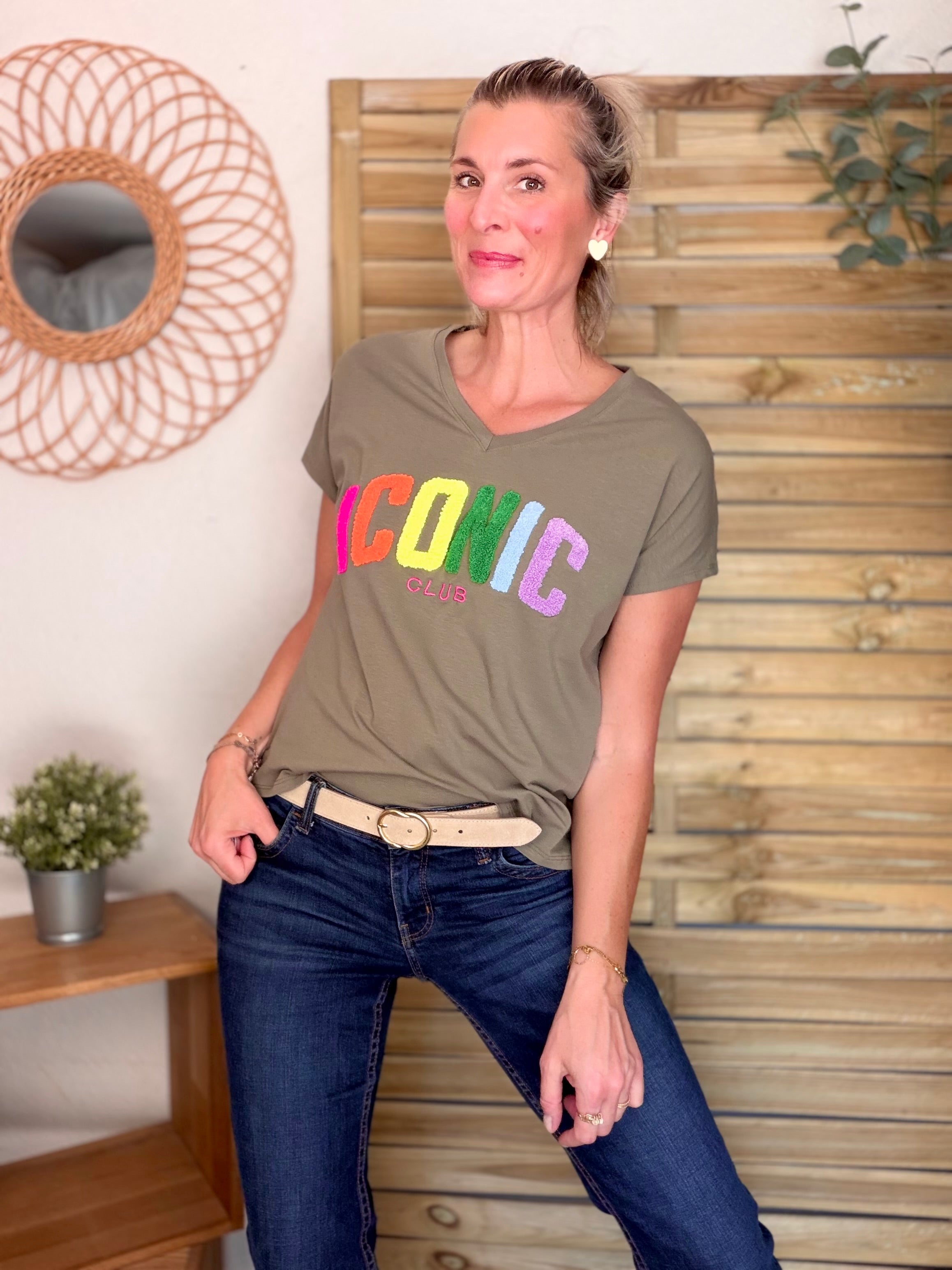 Tee shirt col V ICONIC club MIRANDA Kaki