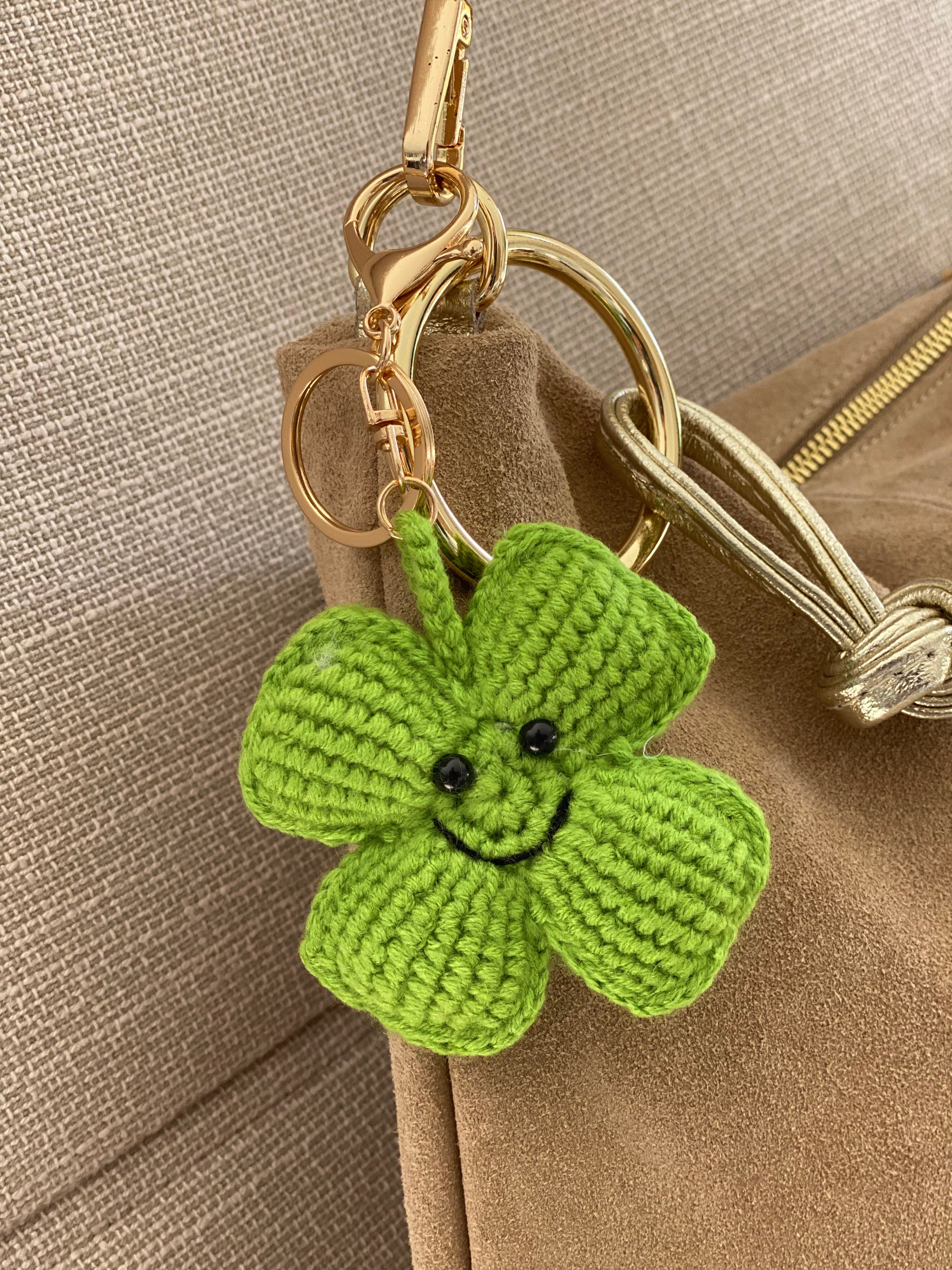 Porte-clefs Grigri en crochet ANATOLE
