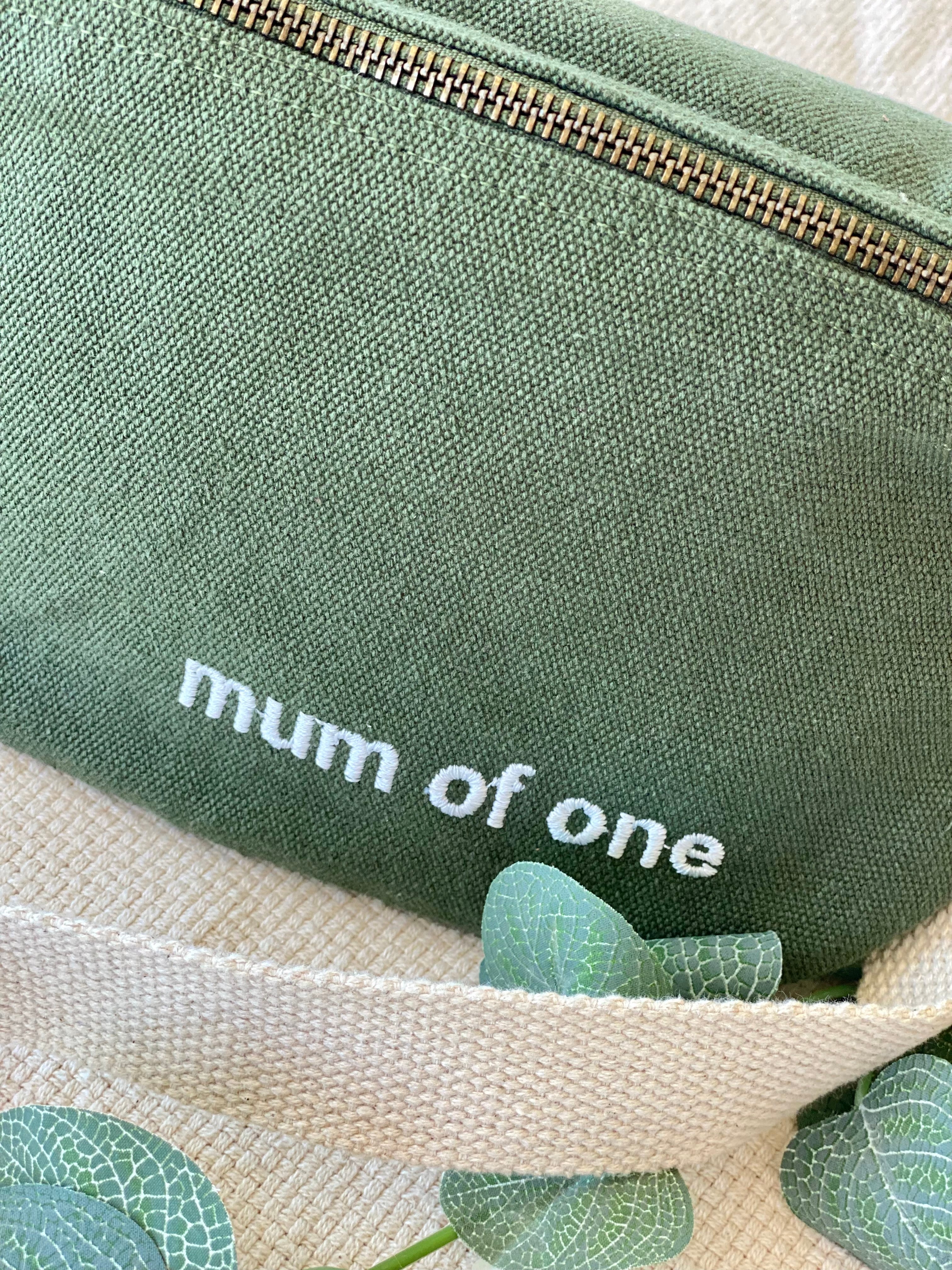 Sac banane en toile MUM OF - Kaki - FAMILY IMPACT STORIES