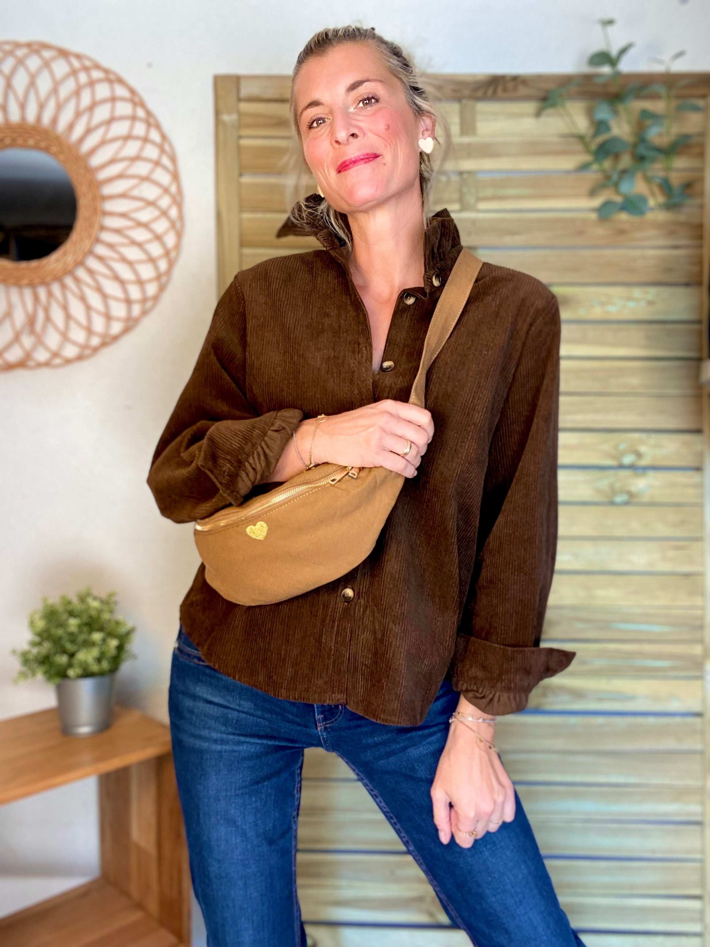 Veste / Chemise en coton, col victorien volanté YVONNE - Velours Chocolat