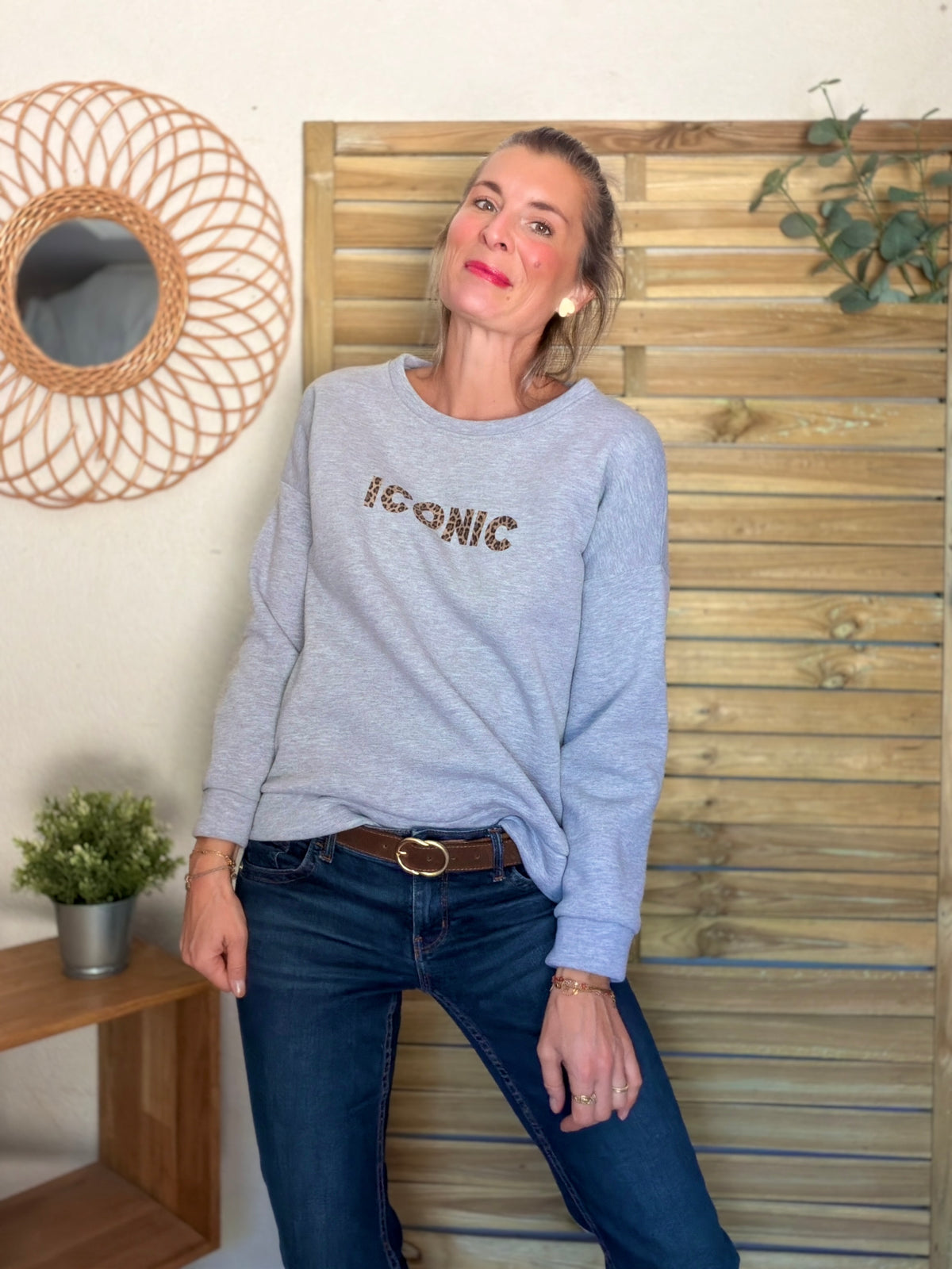 Sweat ICONIC Léo molleton ISALINE - Gris