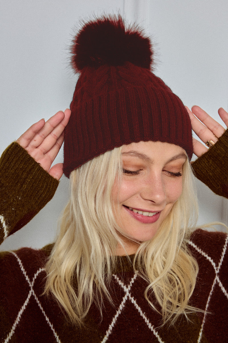 Bonnet torsadé en laine avec pompon JULES