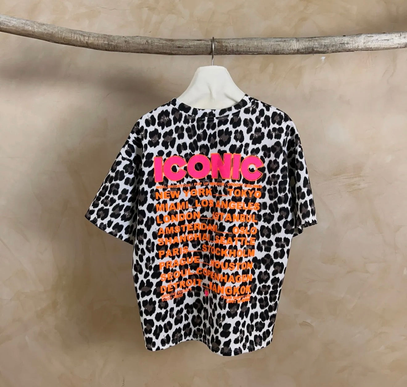 IMPERFECTION - Tee shirt ICONIC matière sweat - THÉA Léo Beige