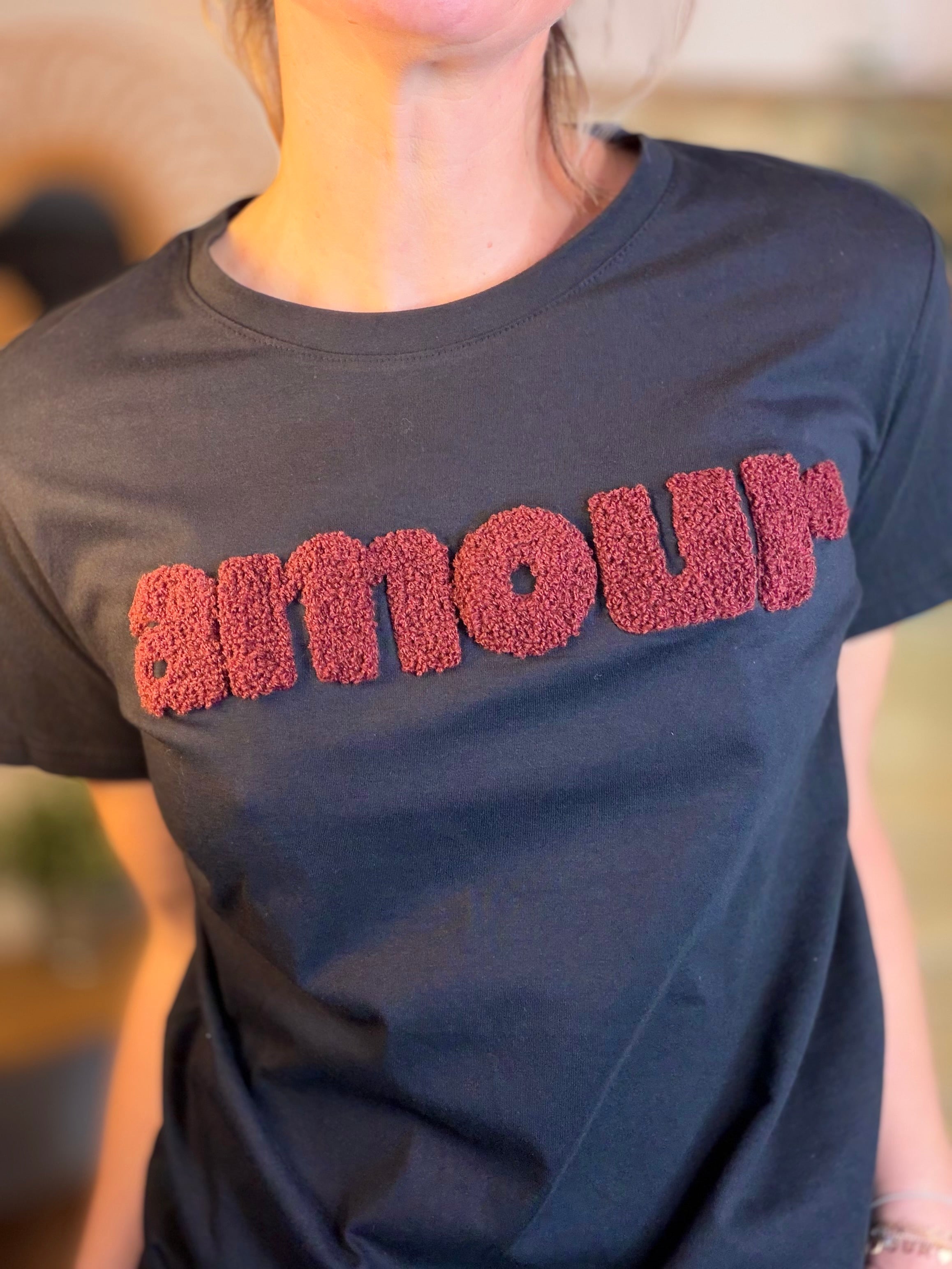 Tee shirt amour MAÏA Noir/Bordeaux