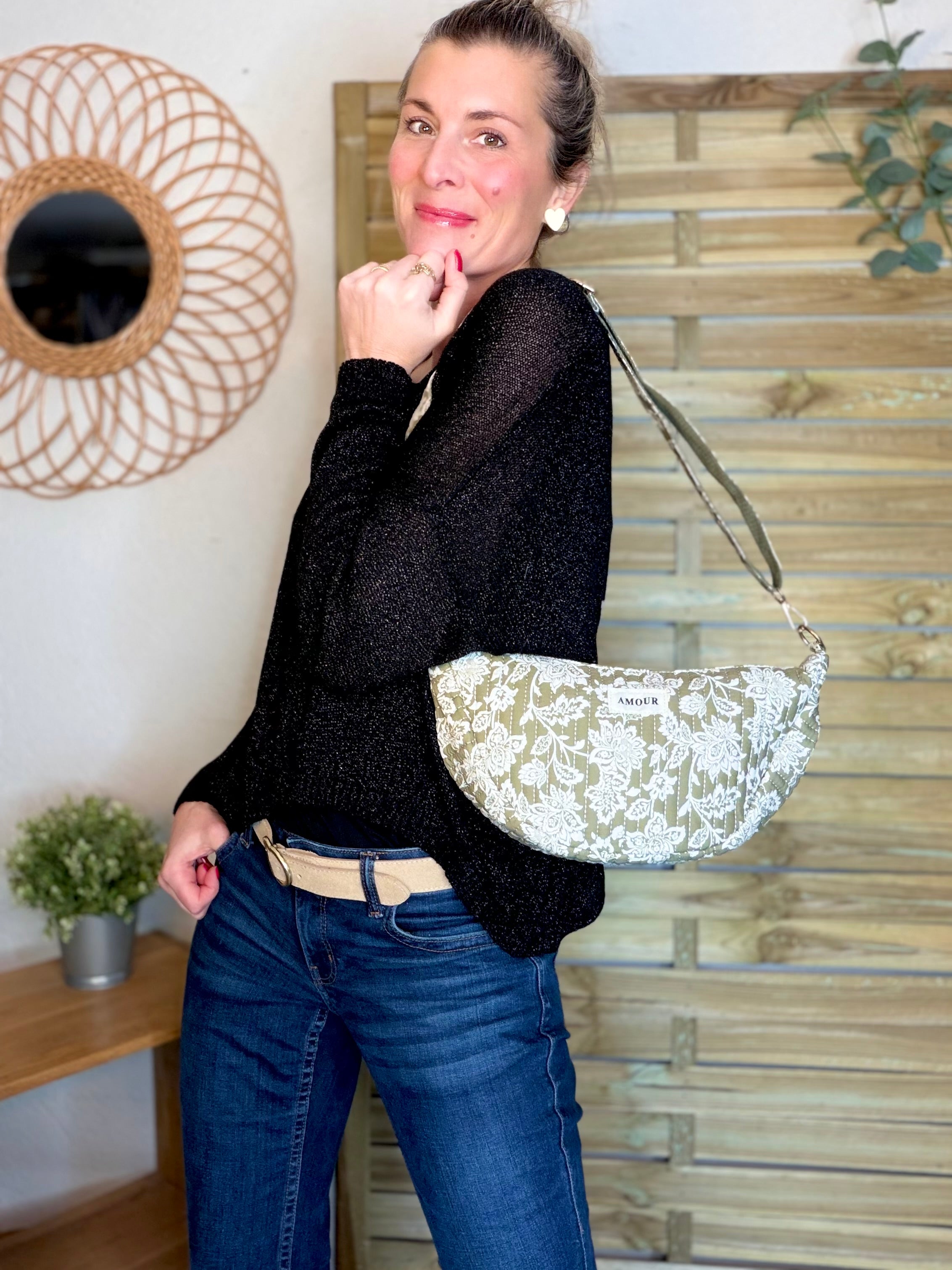 Sac demi-lune matelassé Amour JILL - Fleuri Kaki