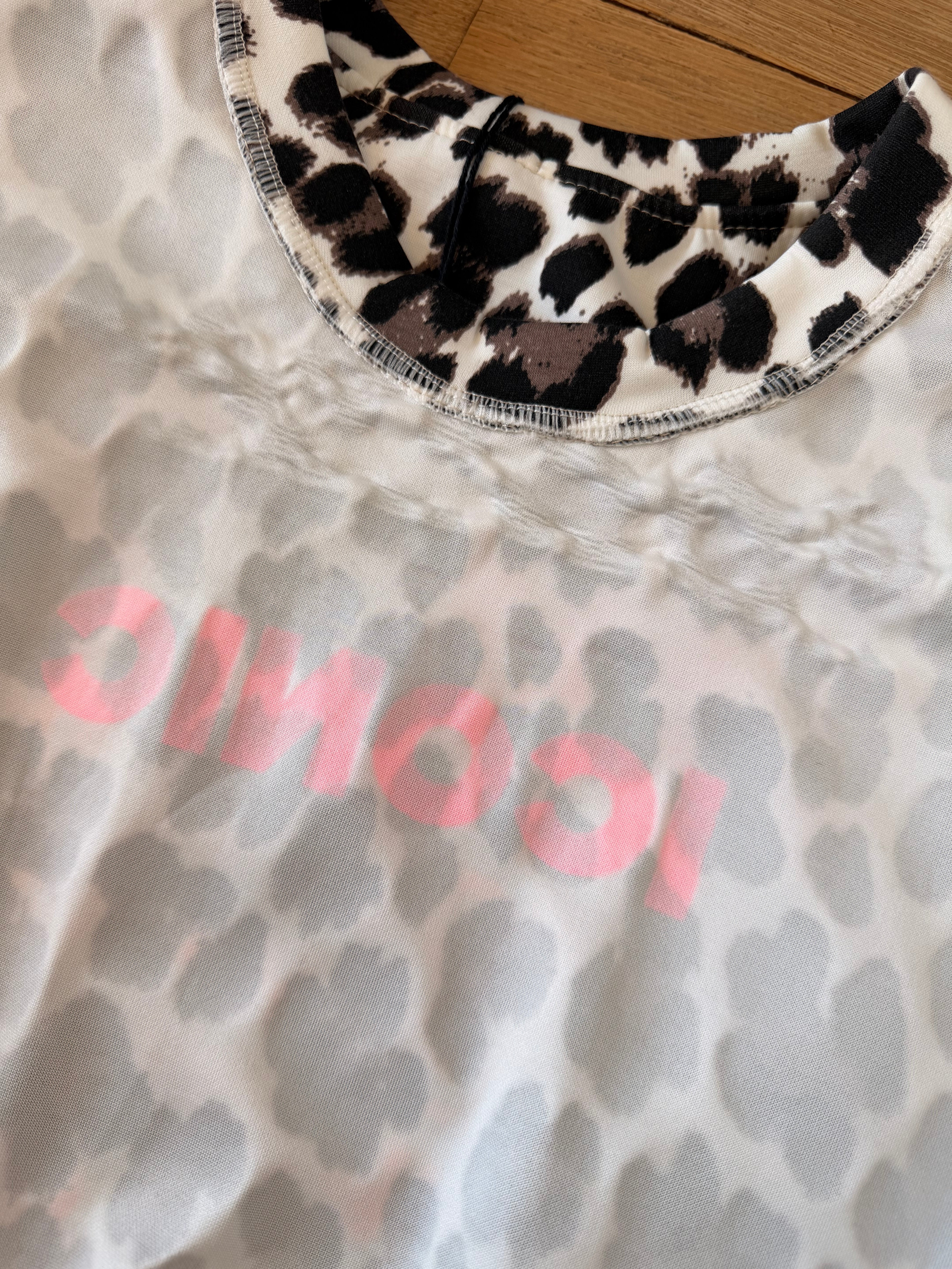 IMPERFECTION - Tee shirt ICONIC matière sweat - THÉA Léo Beige