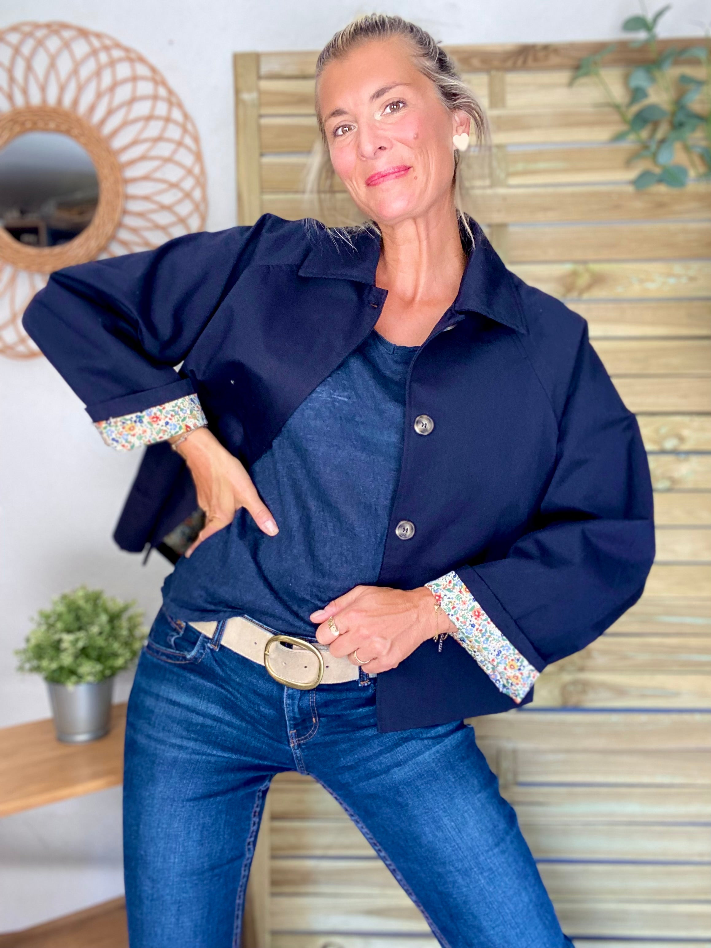 Veste Trench en coton bleu marine avec Liberty - MAHAUT