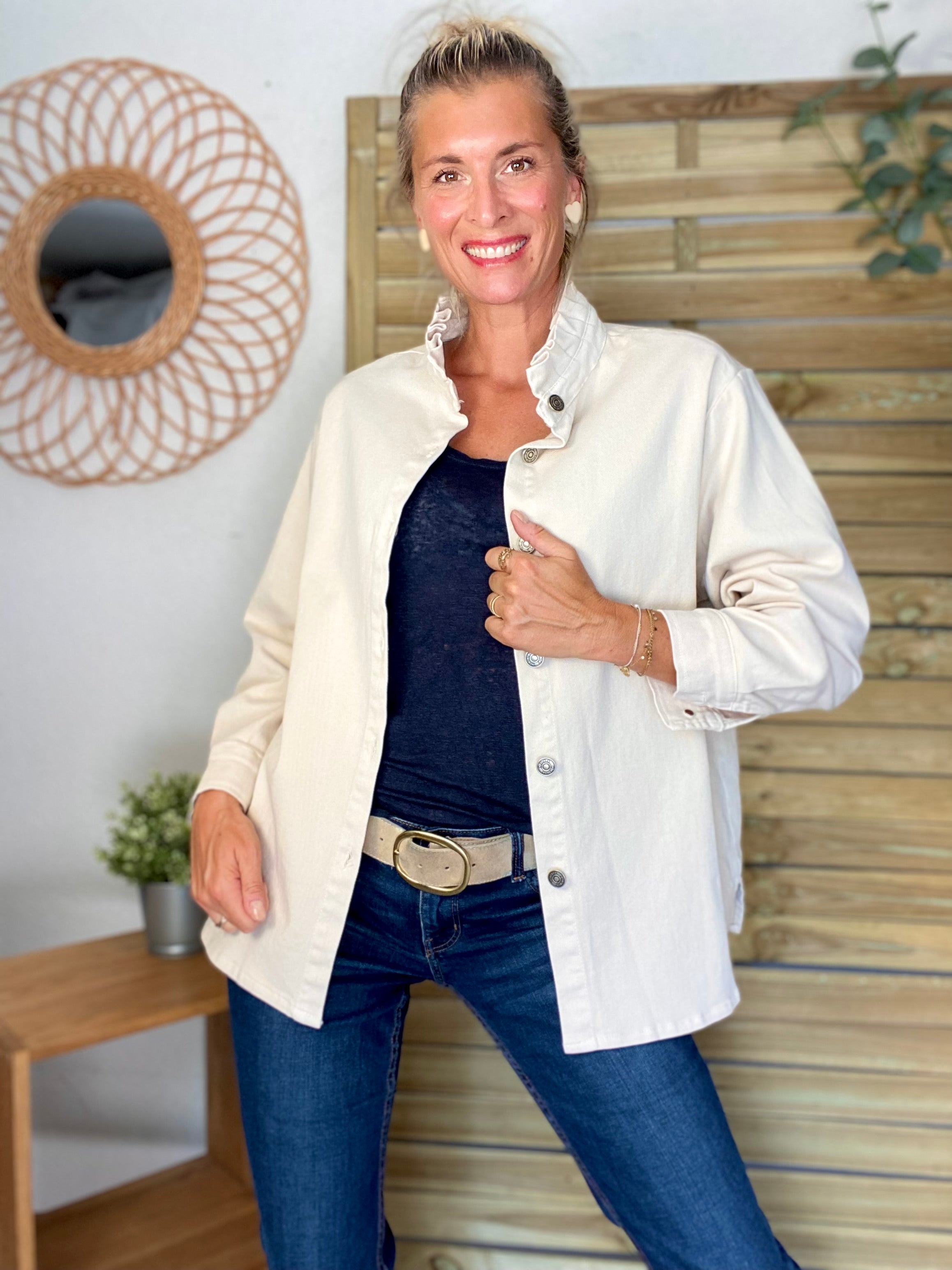 Veste / Chemise en coton, col victorien volanté Beige clair LISON