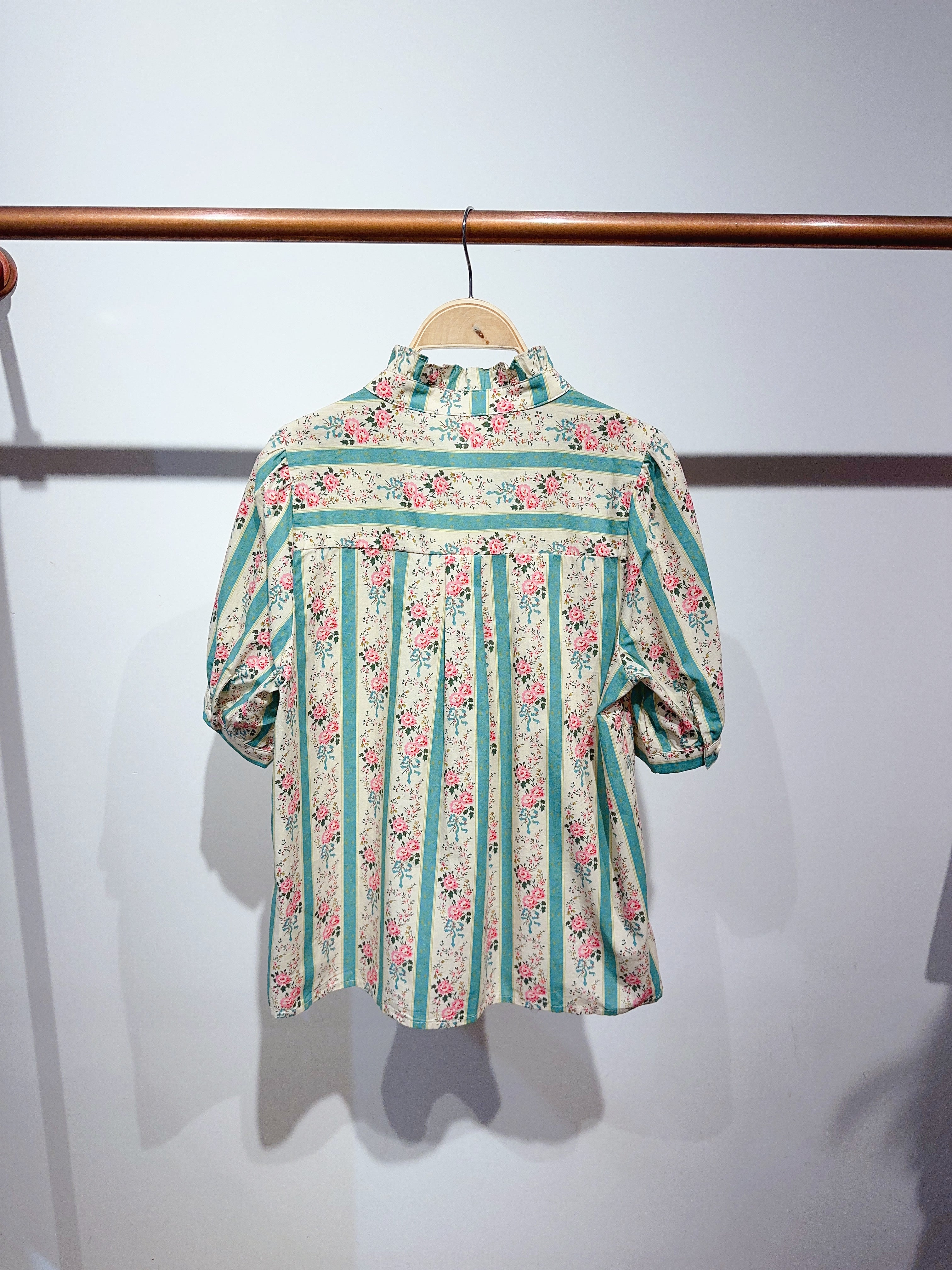 Blouse fleurie rayures VALENTINE vert céladon