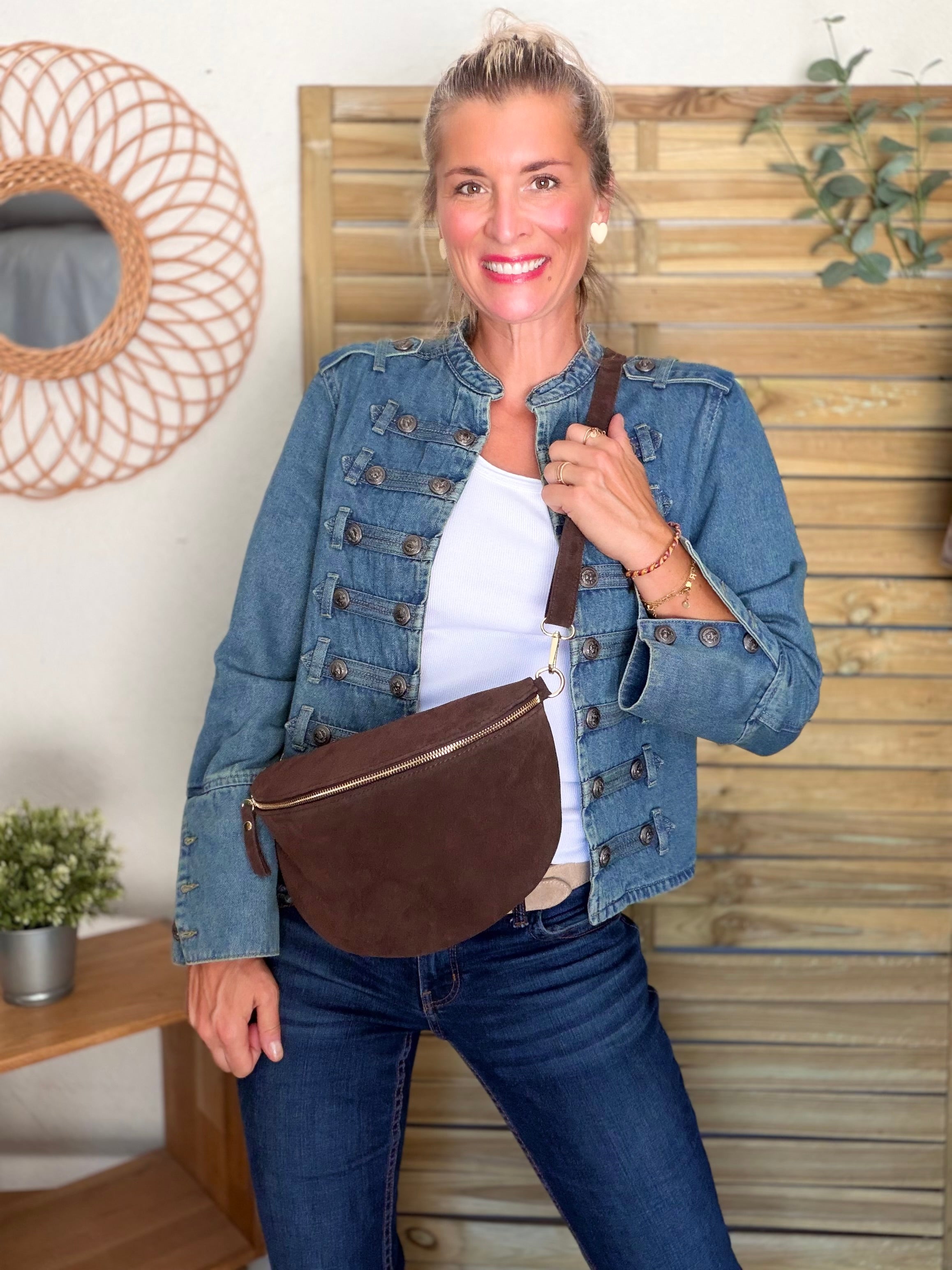 Sac banane XL en cuir velours 30cm JUDY - Chocolat