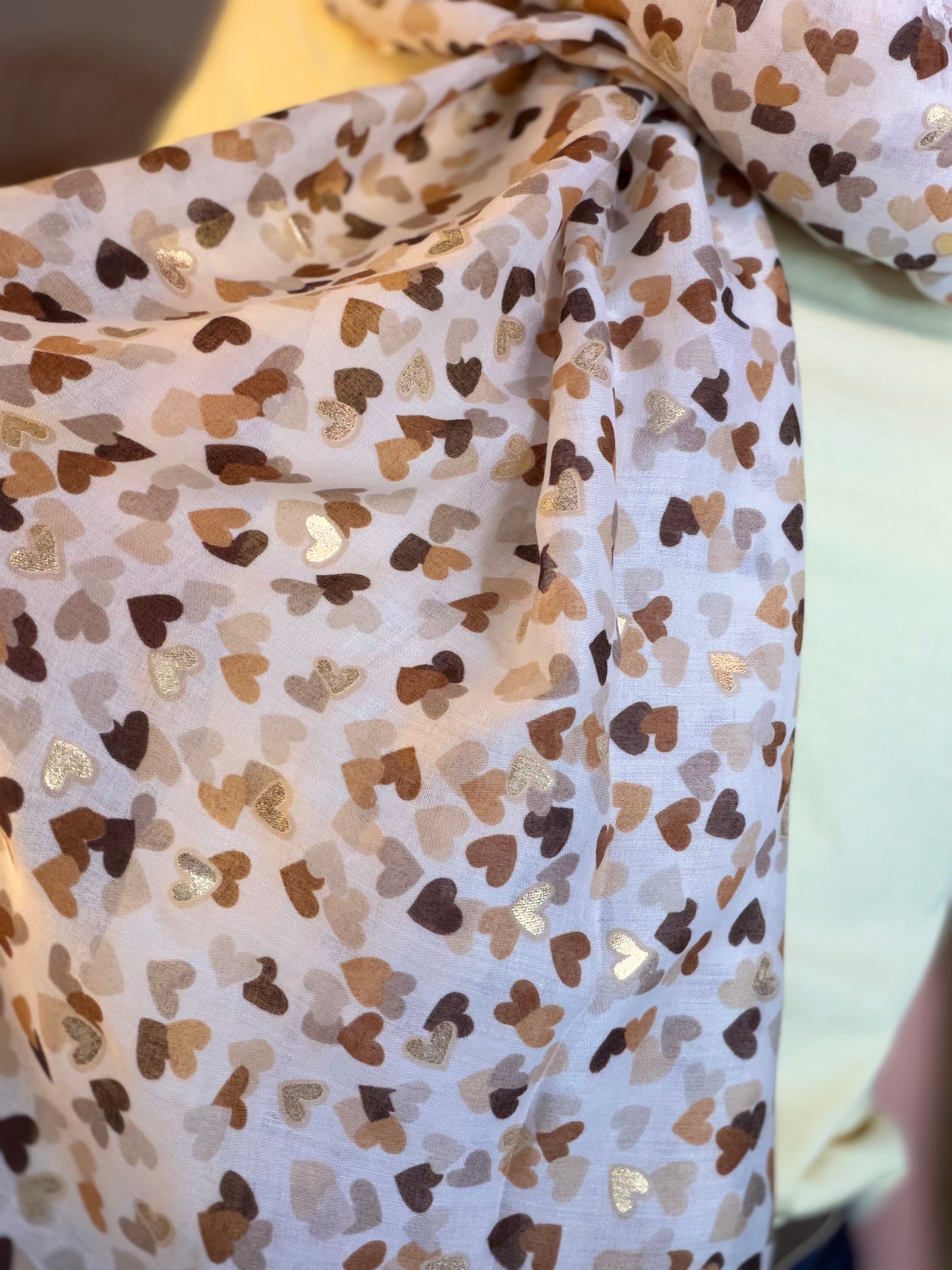 Foulard Cœurs SIGRID - Taupe 💛🧡🤎