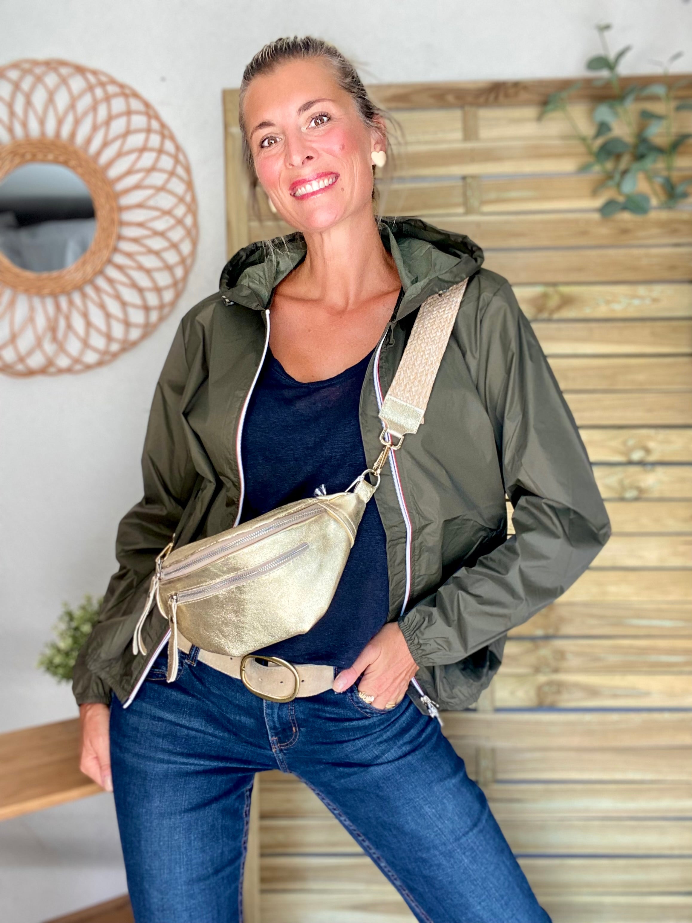 Coupe vent imperméable ANNA COURT Kaki - LAURA JO - DÉSTOCKAGE sur Tailles L et XL