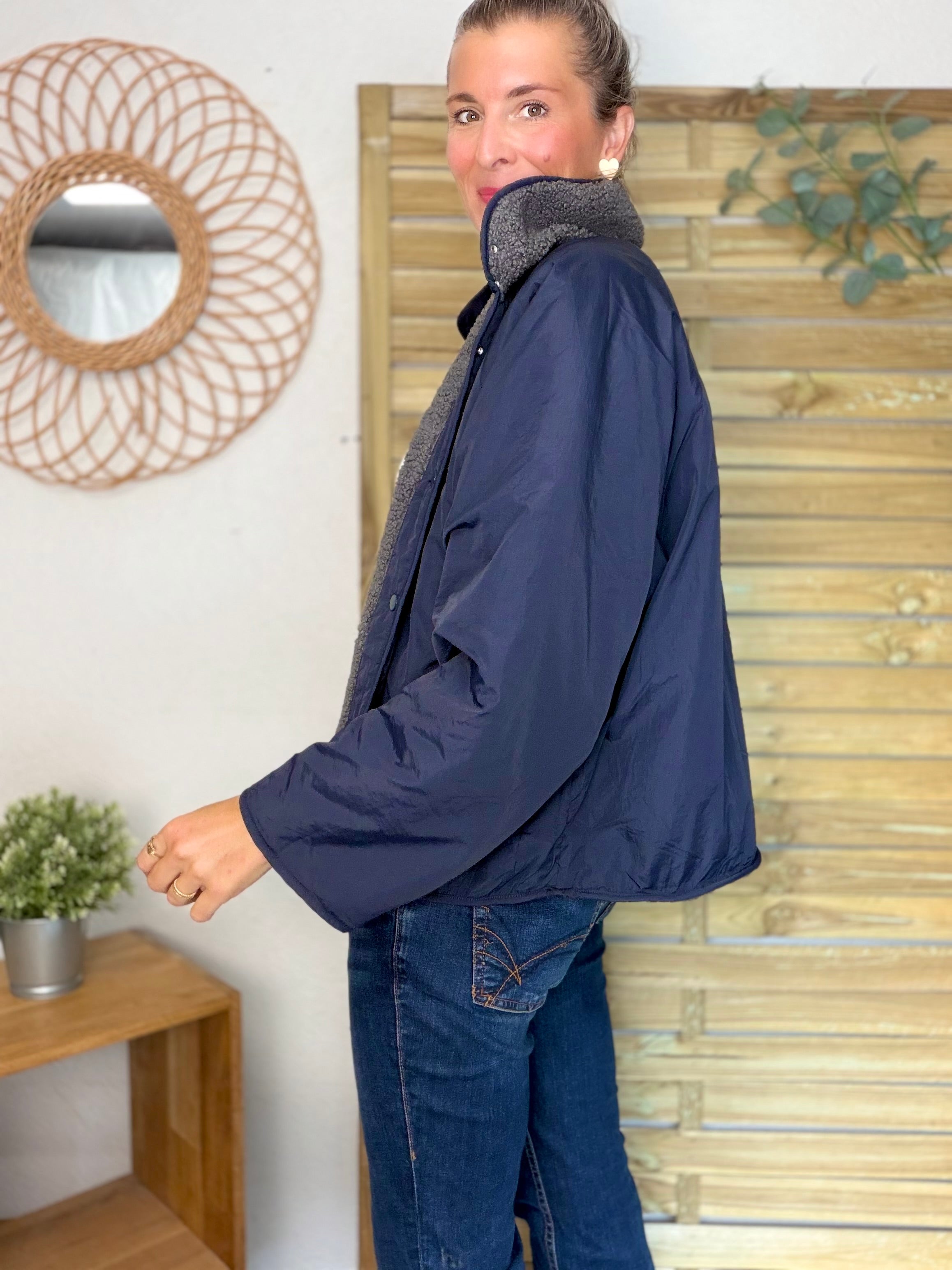 Veste matelassée réversible Sherpa AMÉLIE Bleu marine / Gris