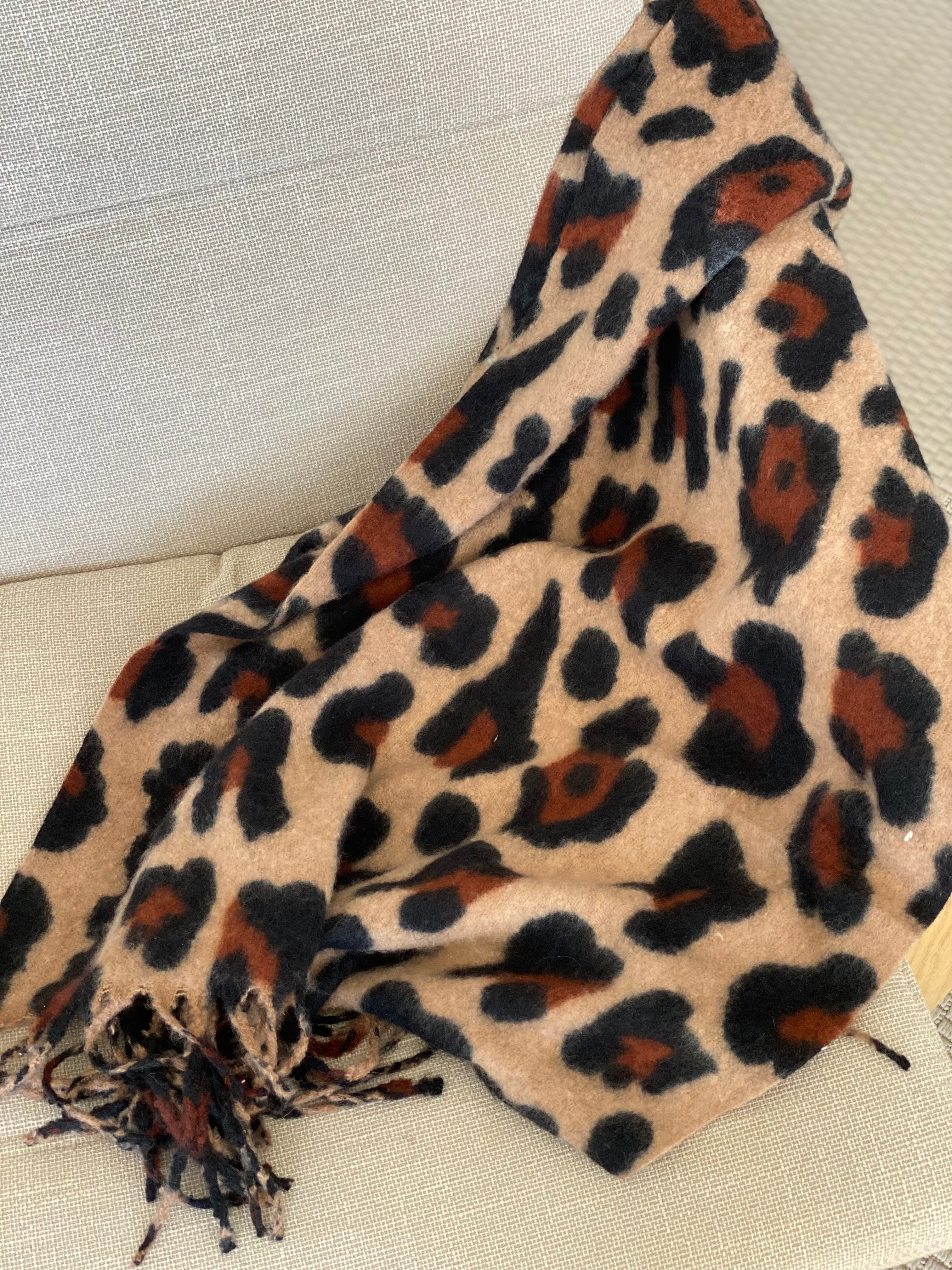 Écharpe douce MARTINE - Léo Taupe 🐆