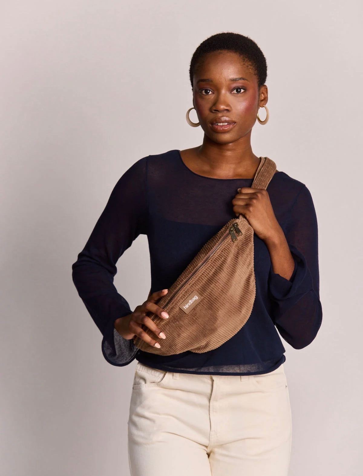 HINDBAG SASHA - Sac banane Velours Macchiato