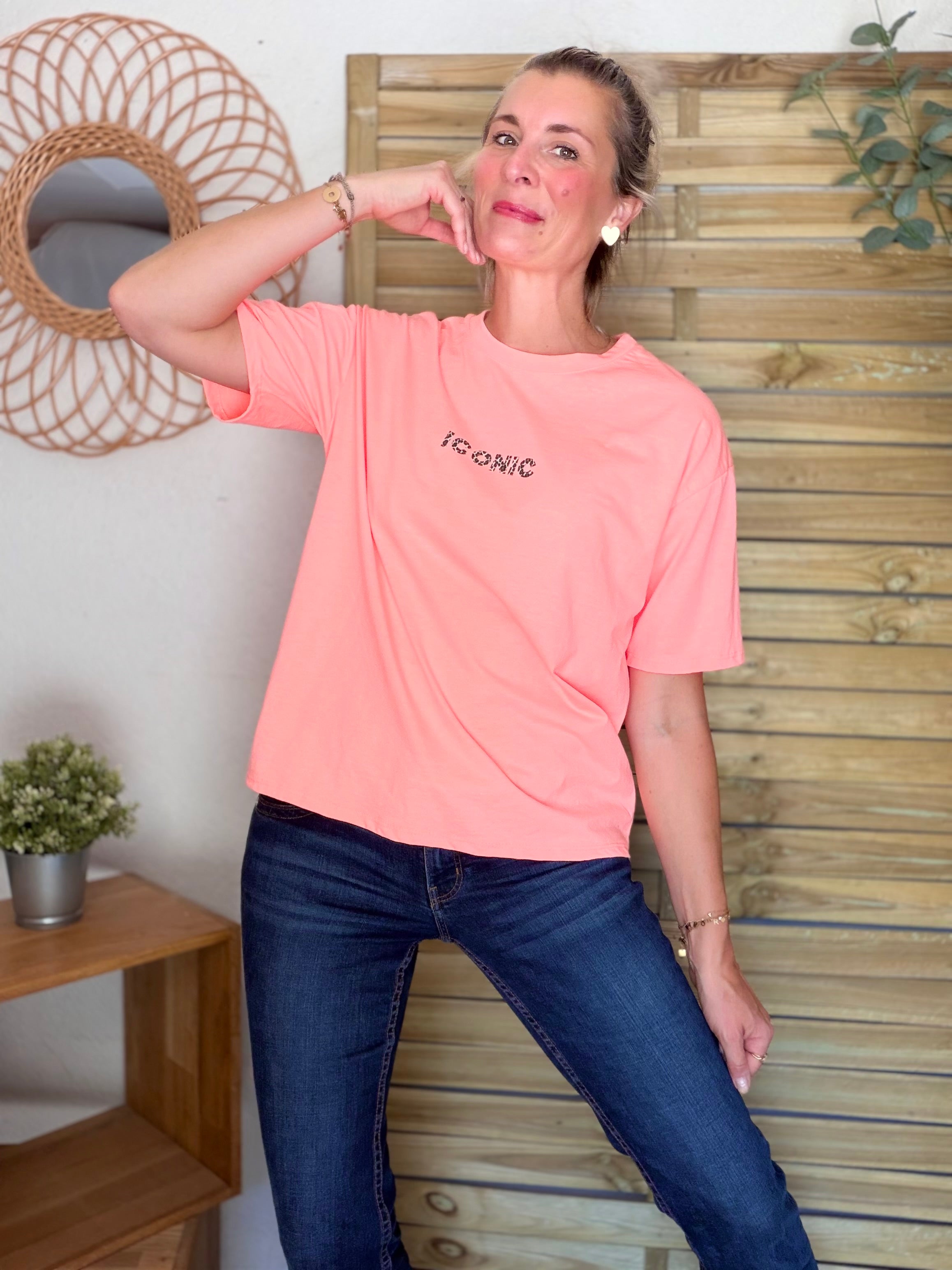 Tee shirt ICONIC Léo LÉONA Orange fluo